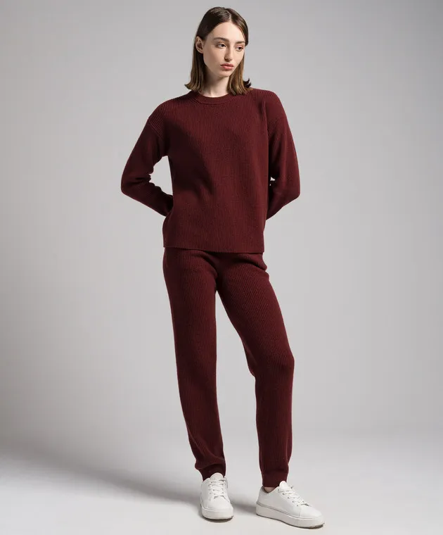 Ballantyne Burgundy wool sweater of a free cut