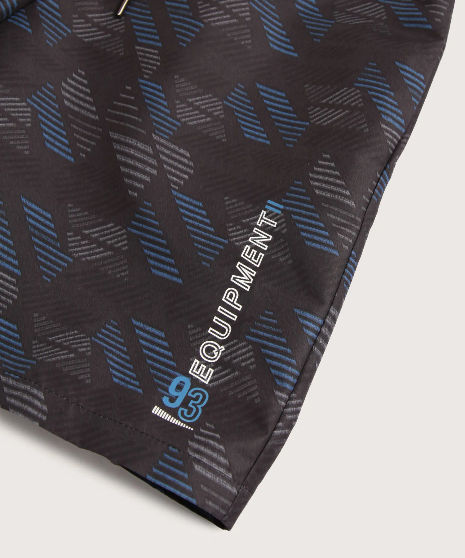 BERMUDA ESTAMPADA CON BOLSILLOS