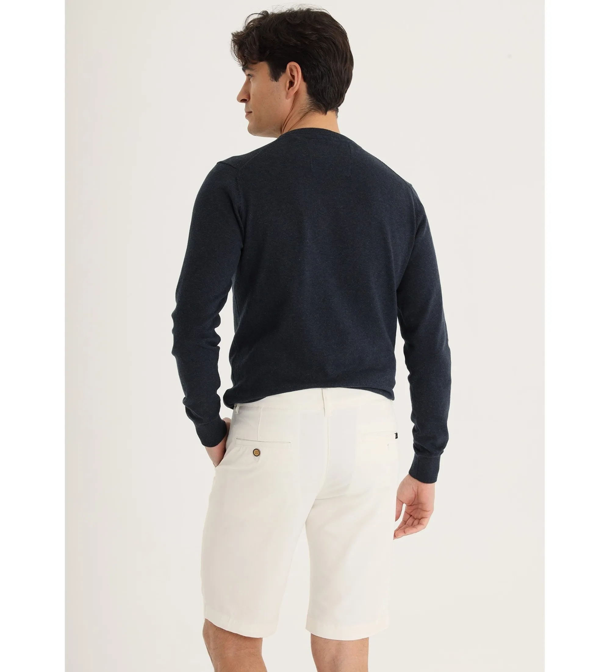BERMUDAS CHINO SLIM  TIRO MEDIO ESTILO CASUAL BLANCO