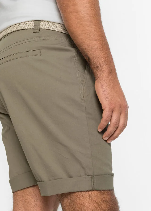 Bermudas estilo chino elásticas, con cinturón, regular fit Caqui nuevo