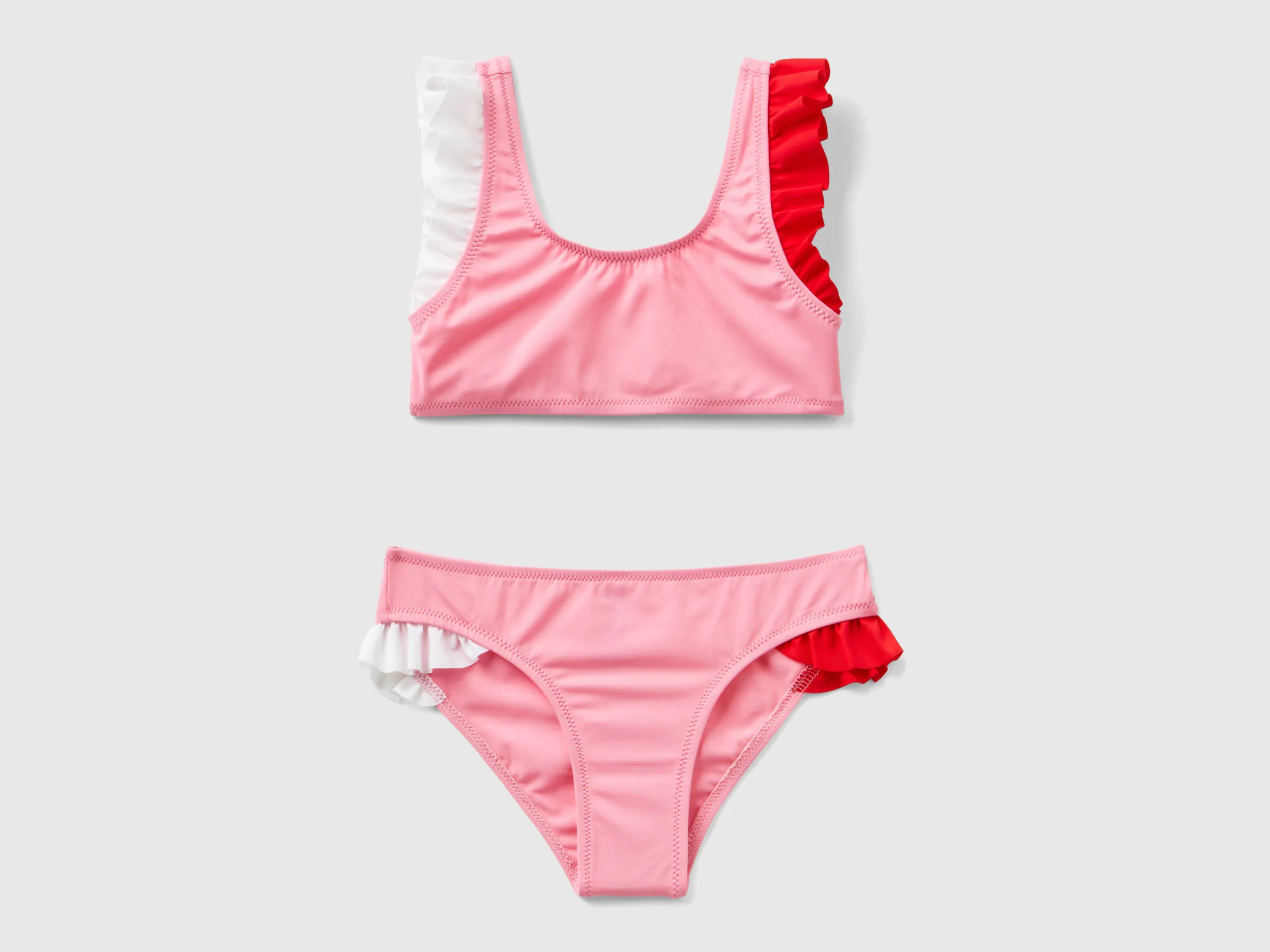 Bikini de ECONYL® con volantes