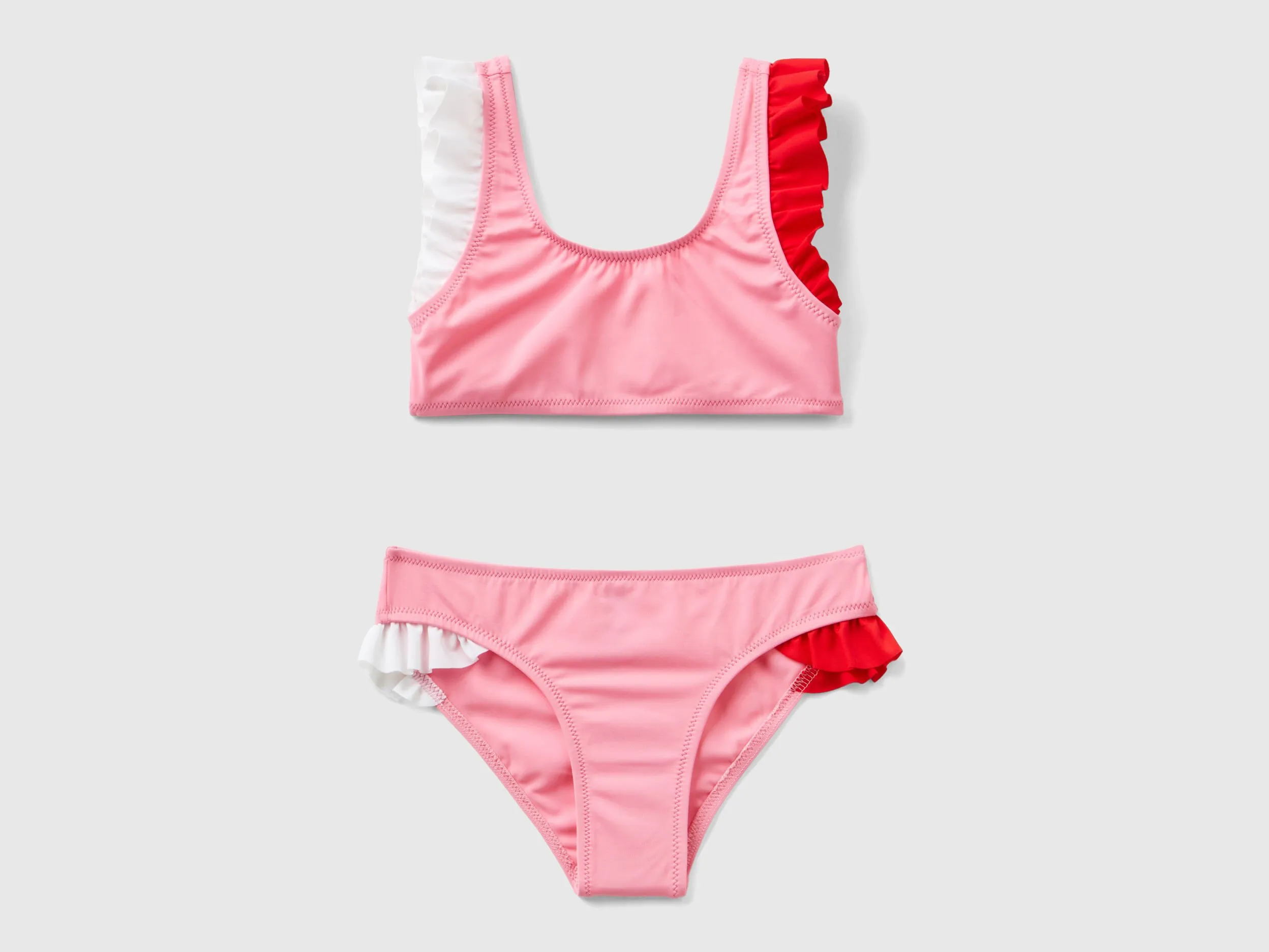 Bikini de ECONYL® con volantes