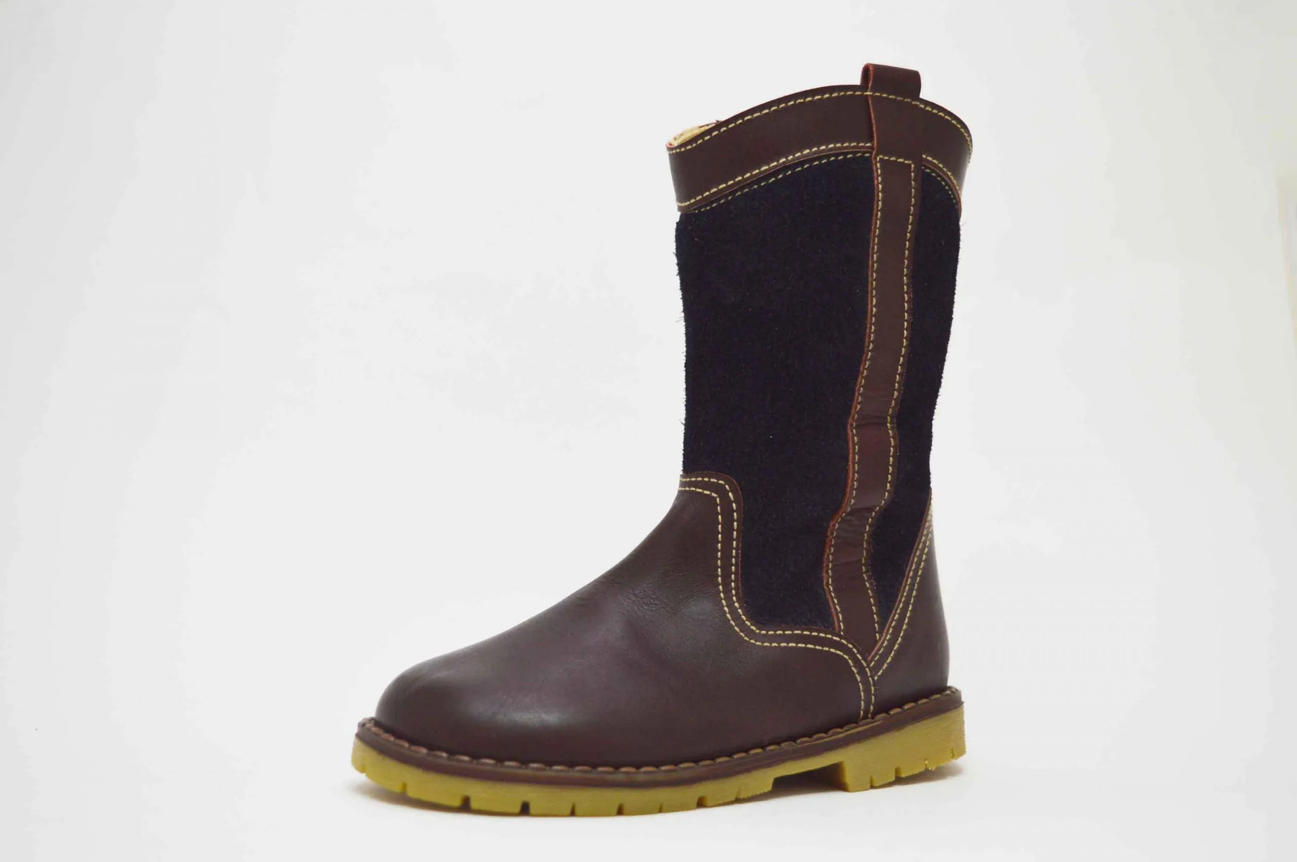 Bota campera combinada con serraje