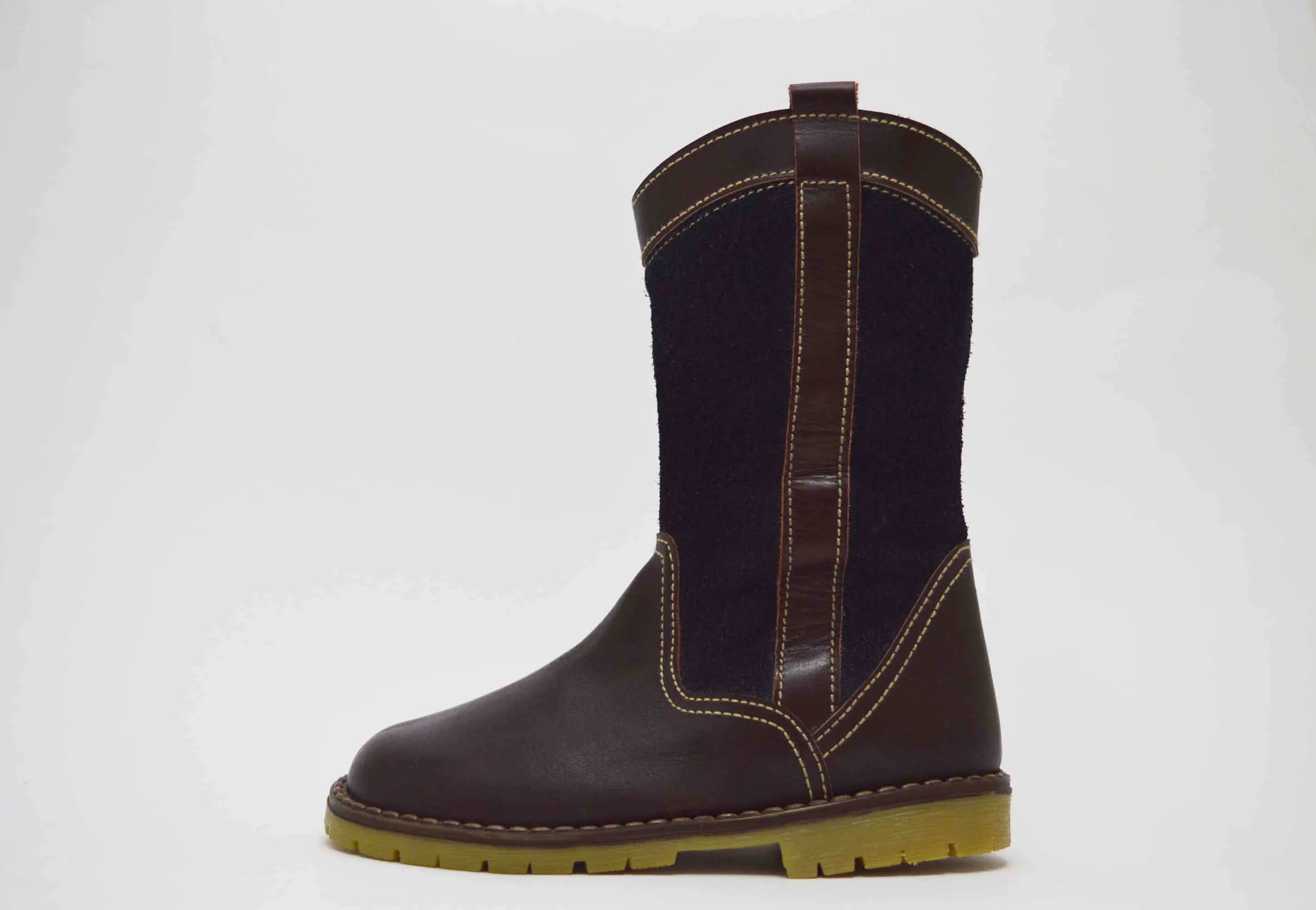 Bota campera combinada con serraje