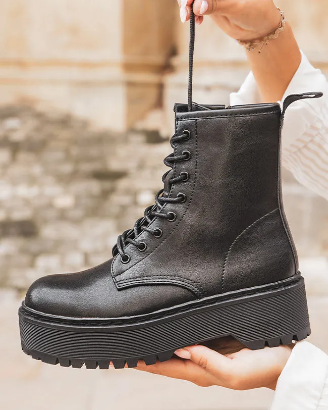 BOTINES DE MUJER ESTILO RANGERS EN NEGRO  GAIA