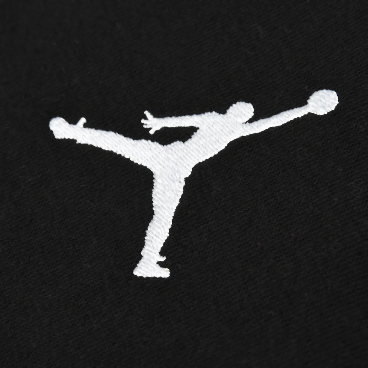 Buzo Jordan Essentials Niño