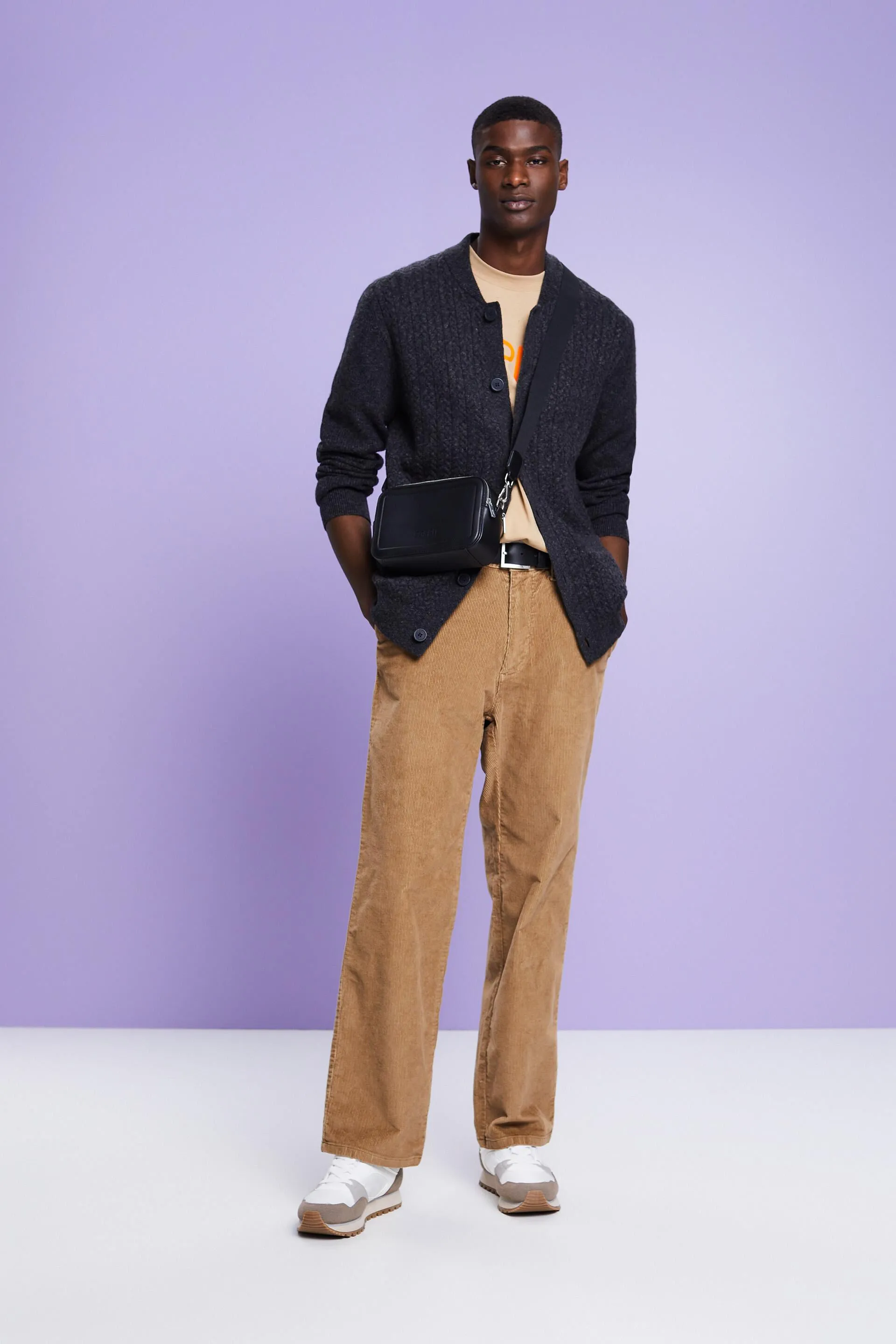 Cárdigan estilo bomber en punto trenzado