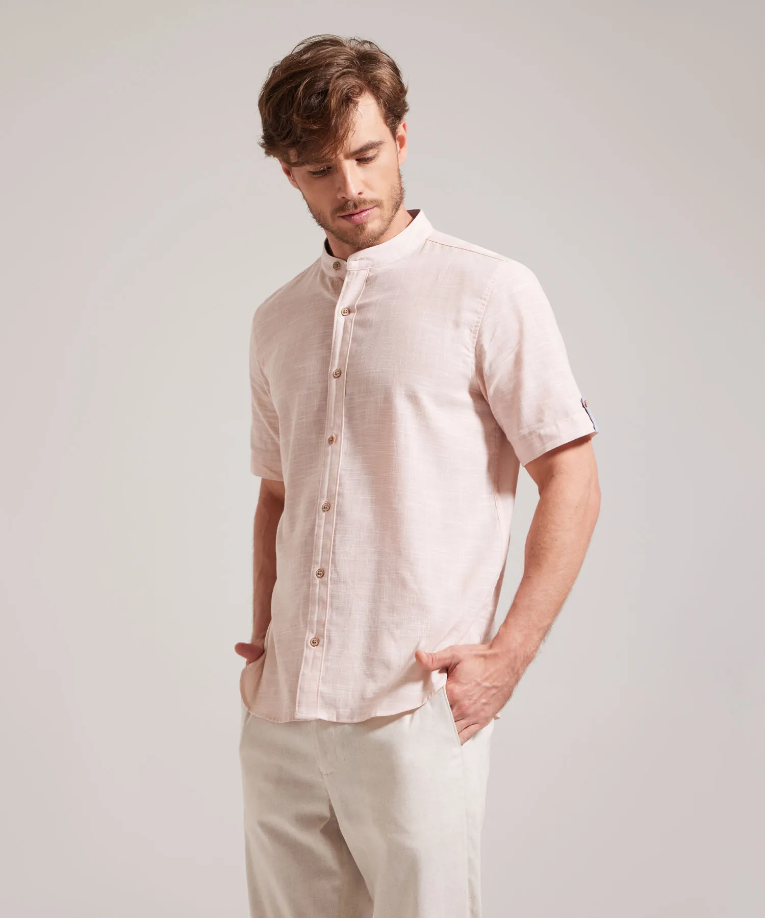 CAMISA MANGA CORTA CUELLO NERU UNICOLOR , REGULAR FIT