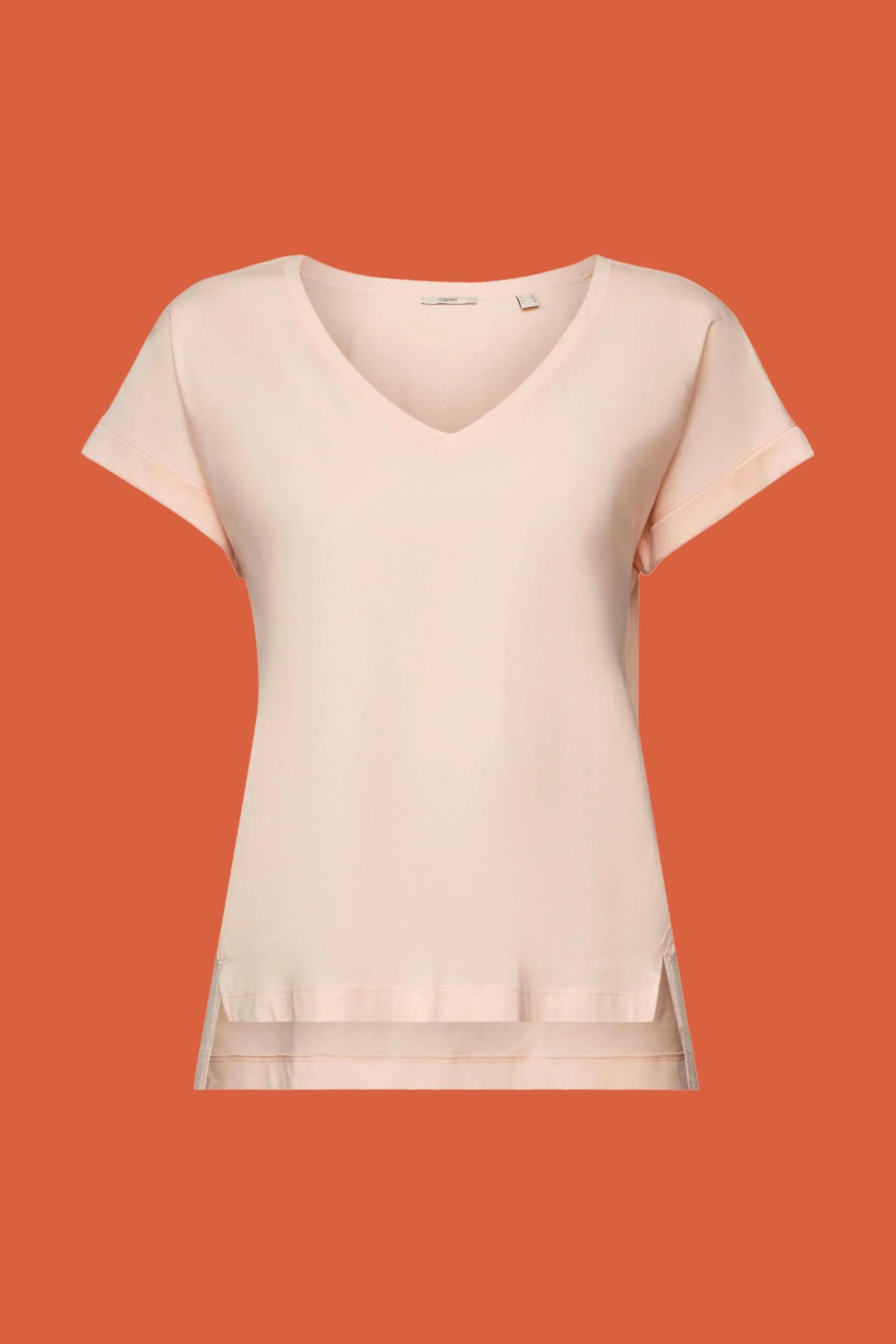 Camiseta con cuello en pico