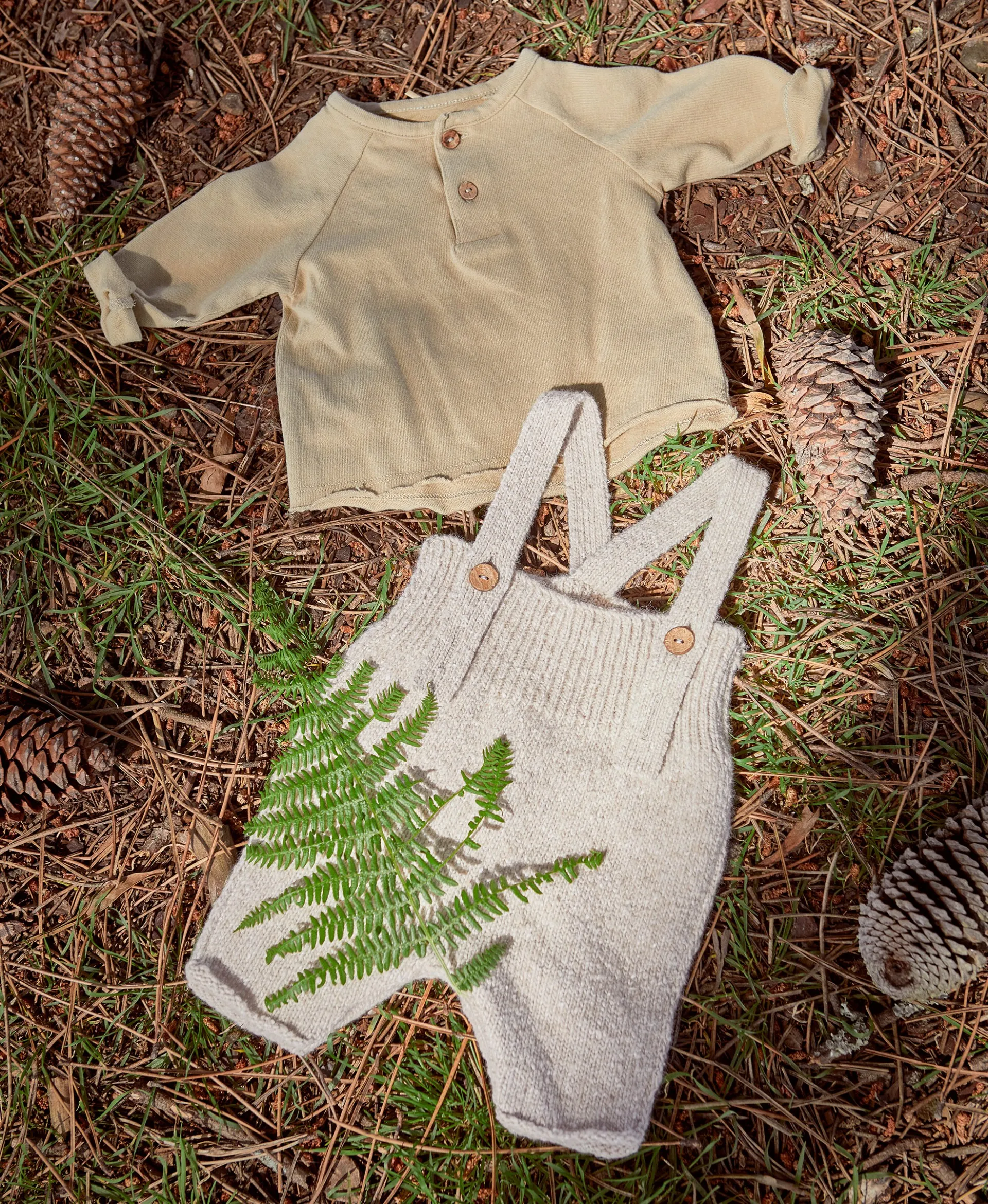 Camiseta de punto con botones de coco | Mother Lúcia