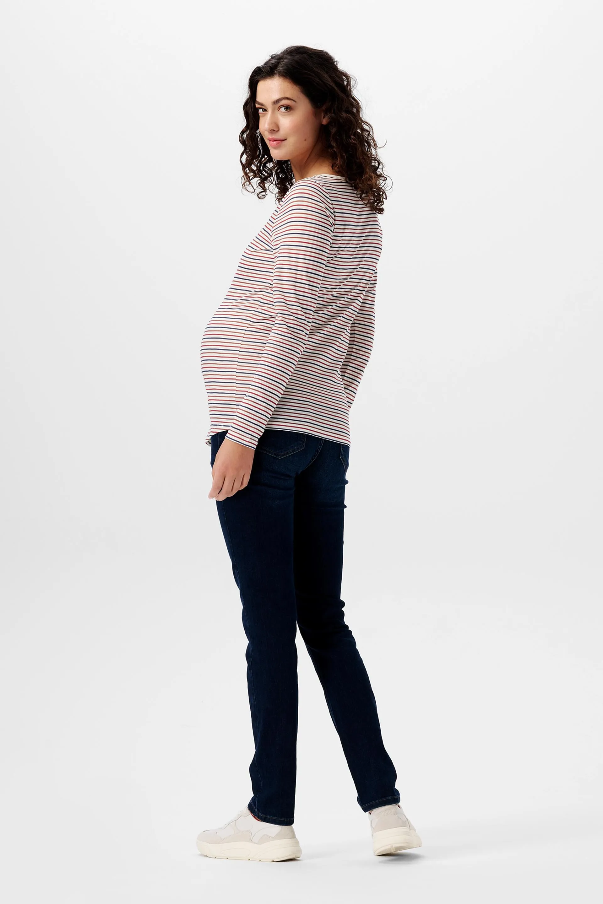 Camiseta estilo maternidad a rayas y cuello cuadrado