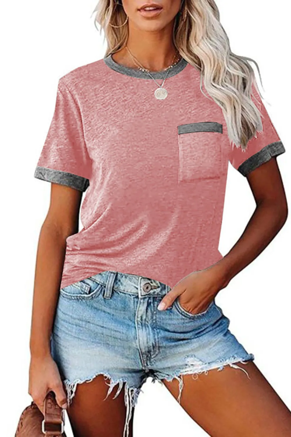 Camiseta rosa con borde gris