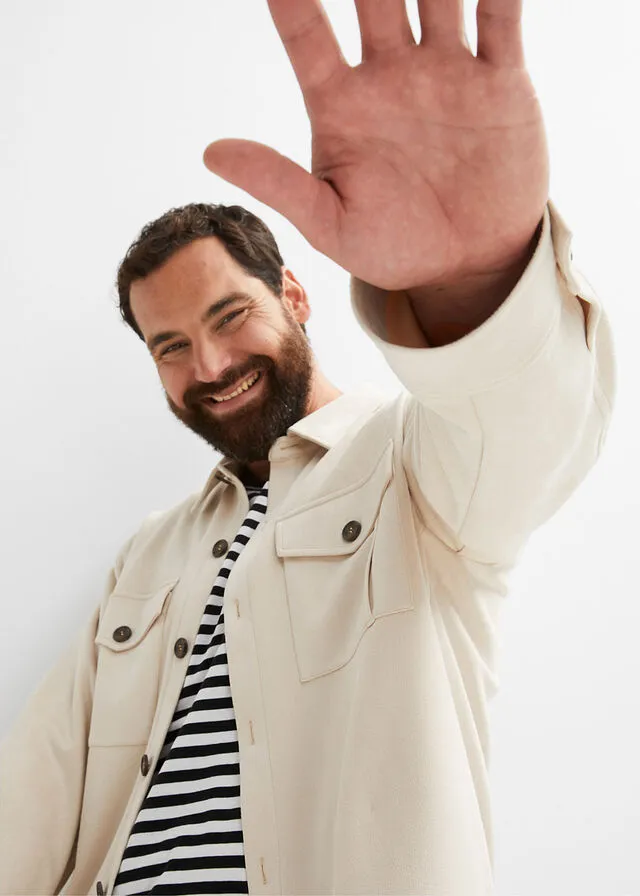 Chaqueta con aspecto de terciopelo Beige