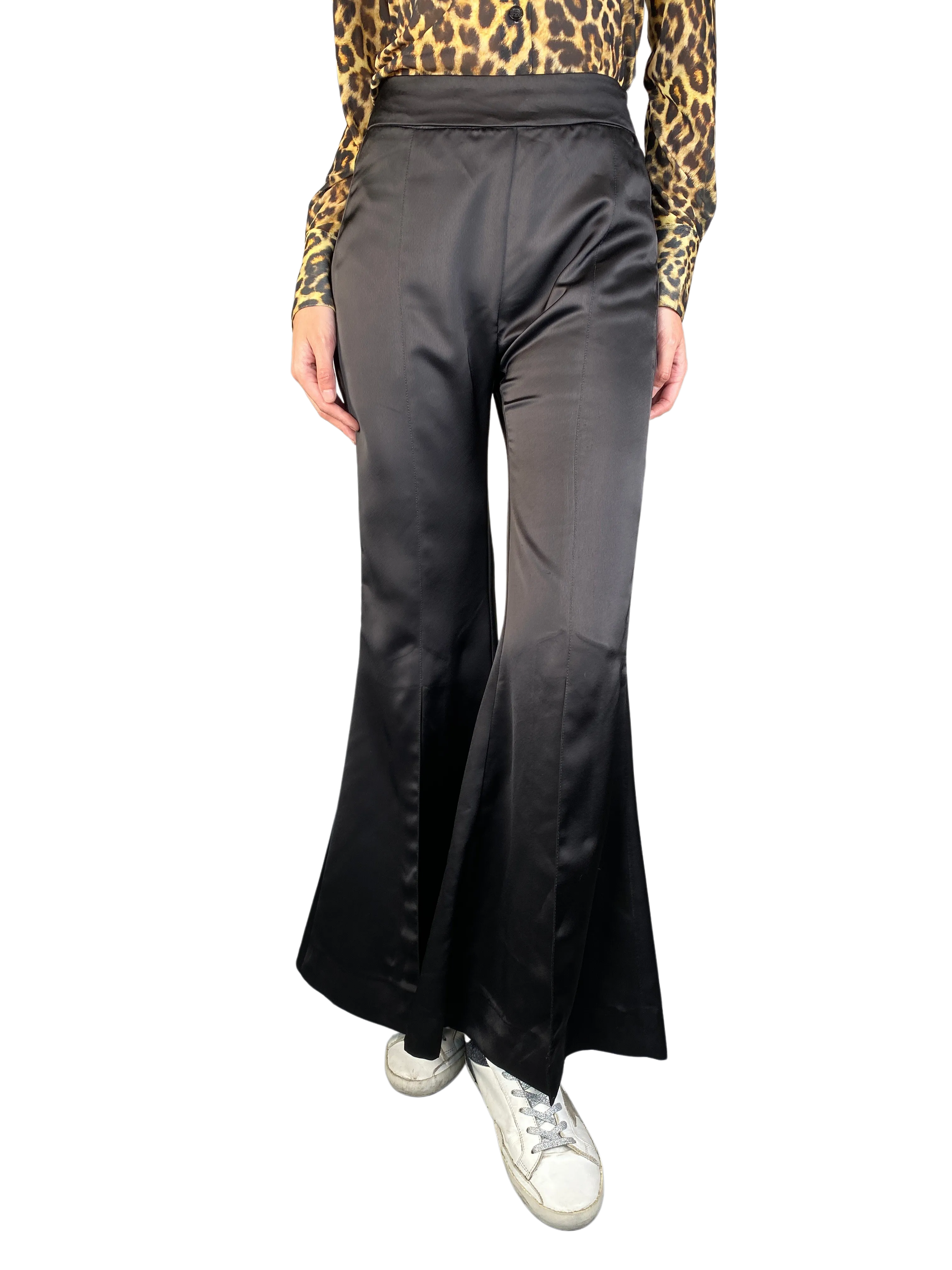CHER Pantalón Satinado