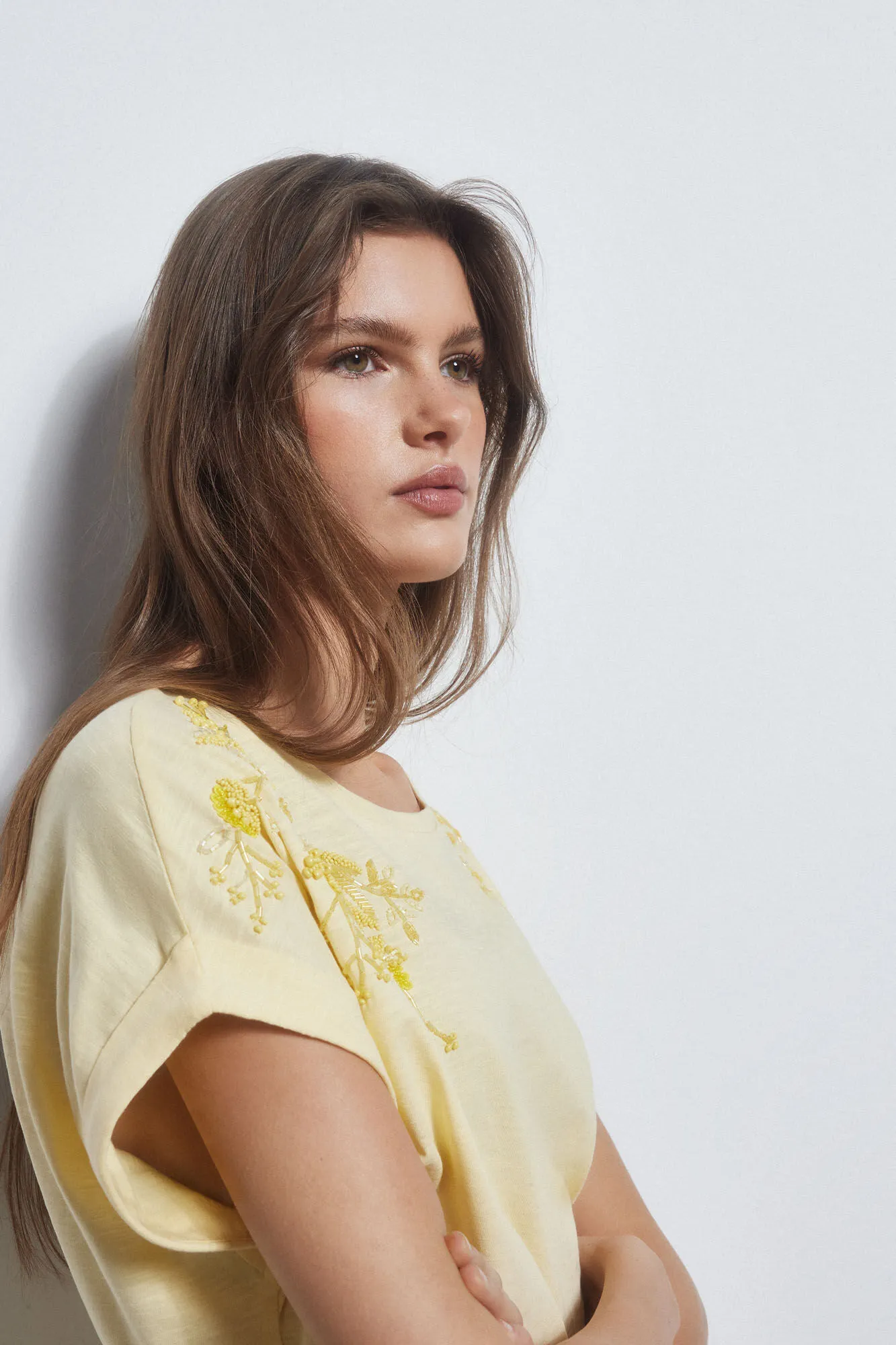 EMBROIDERED SHORTSLEEVED TSHIRT