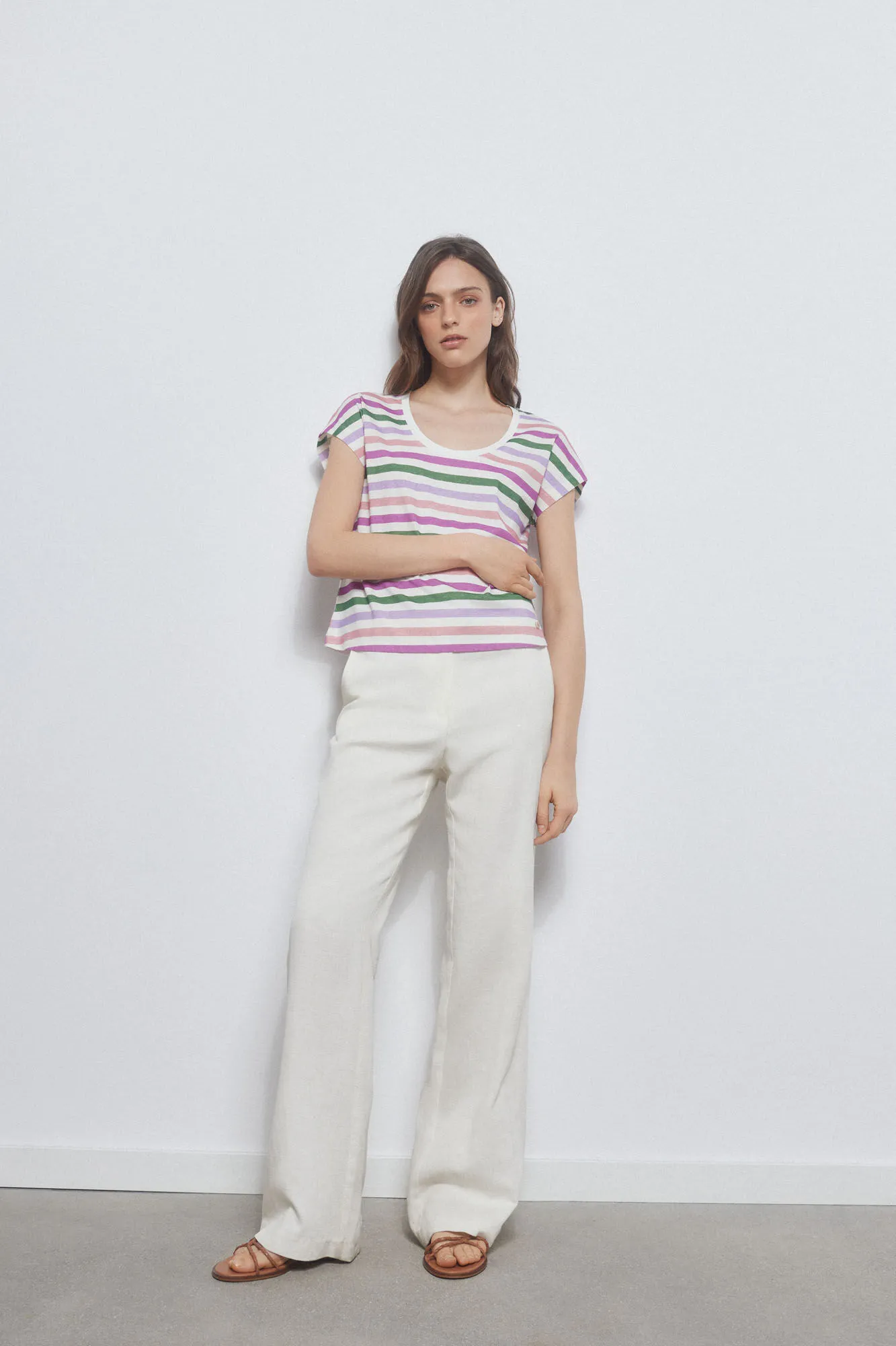ESSENTIAL STRIPED TSHIRT