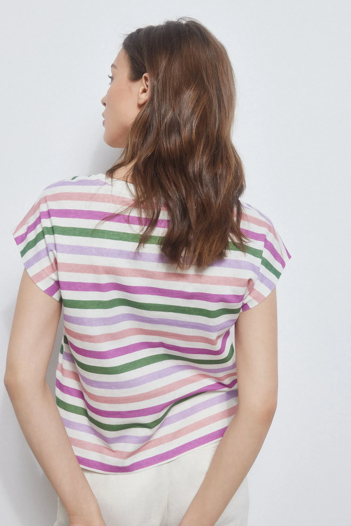 ESSENTIAL STRIPED TSHIRT