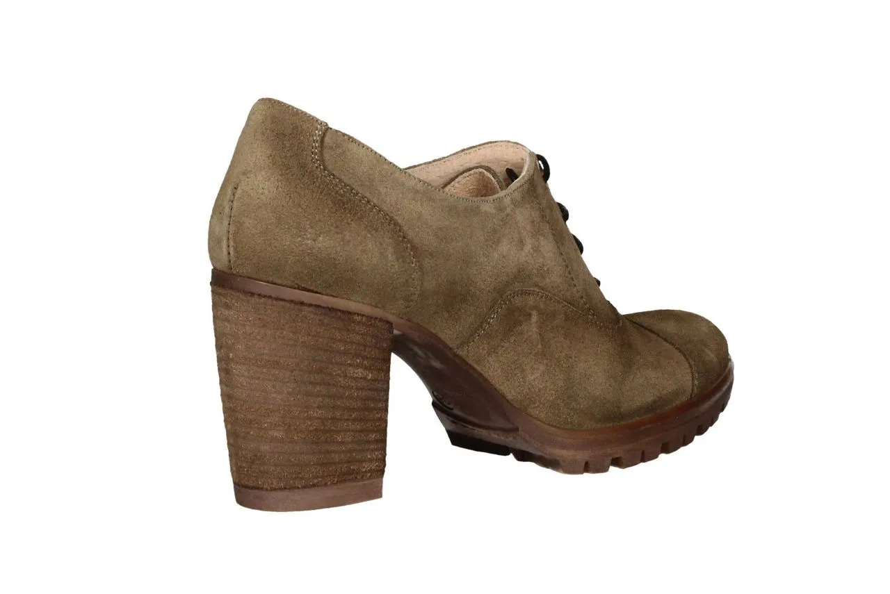 Ingles Nobuck Taupe Medio Pieza Punta