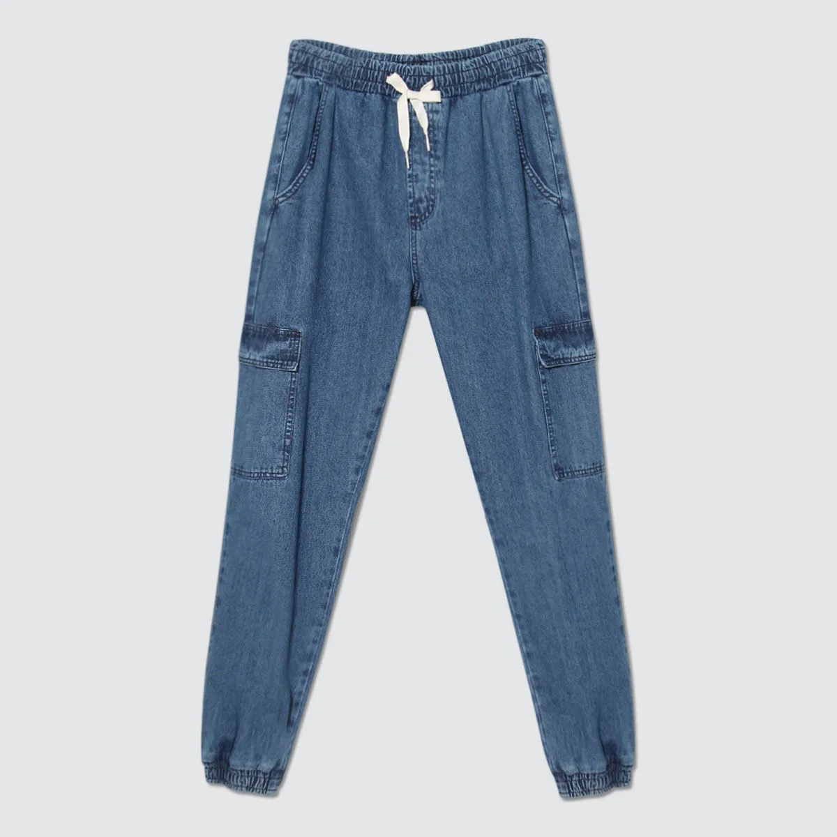 Jogger En Denim Tono Medio