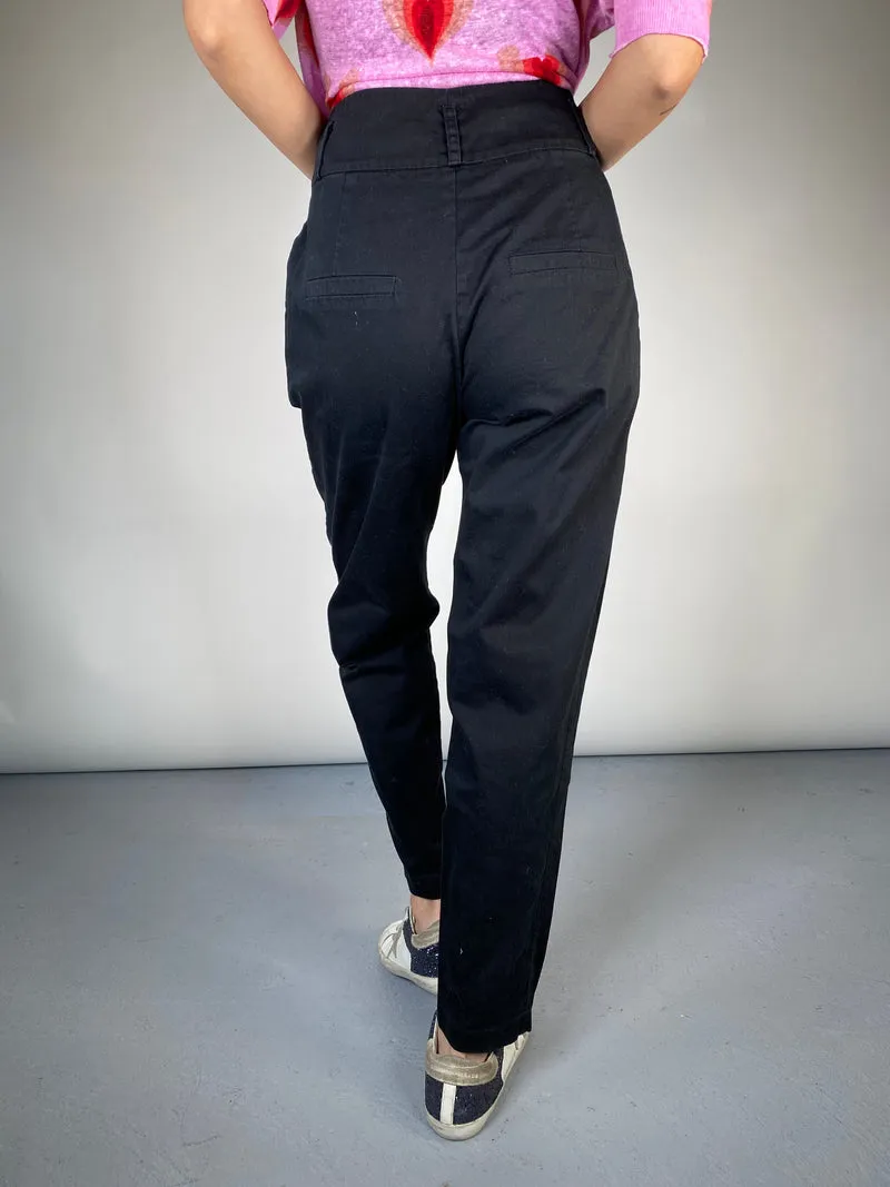 KÄPURA Pantalón Pinzas