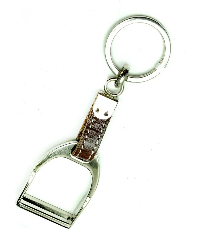 LLAVEROS PIEL ORIGINALES CON ESTRIBO DE METAL