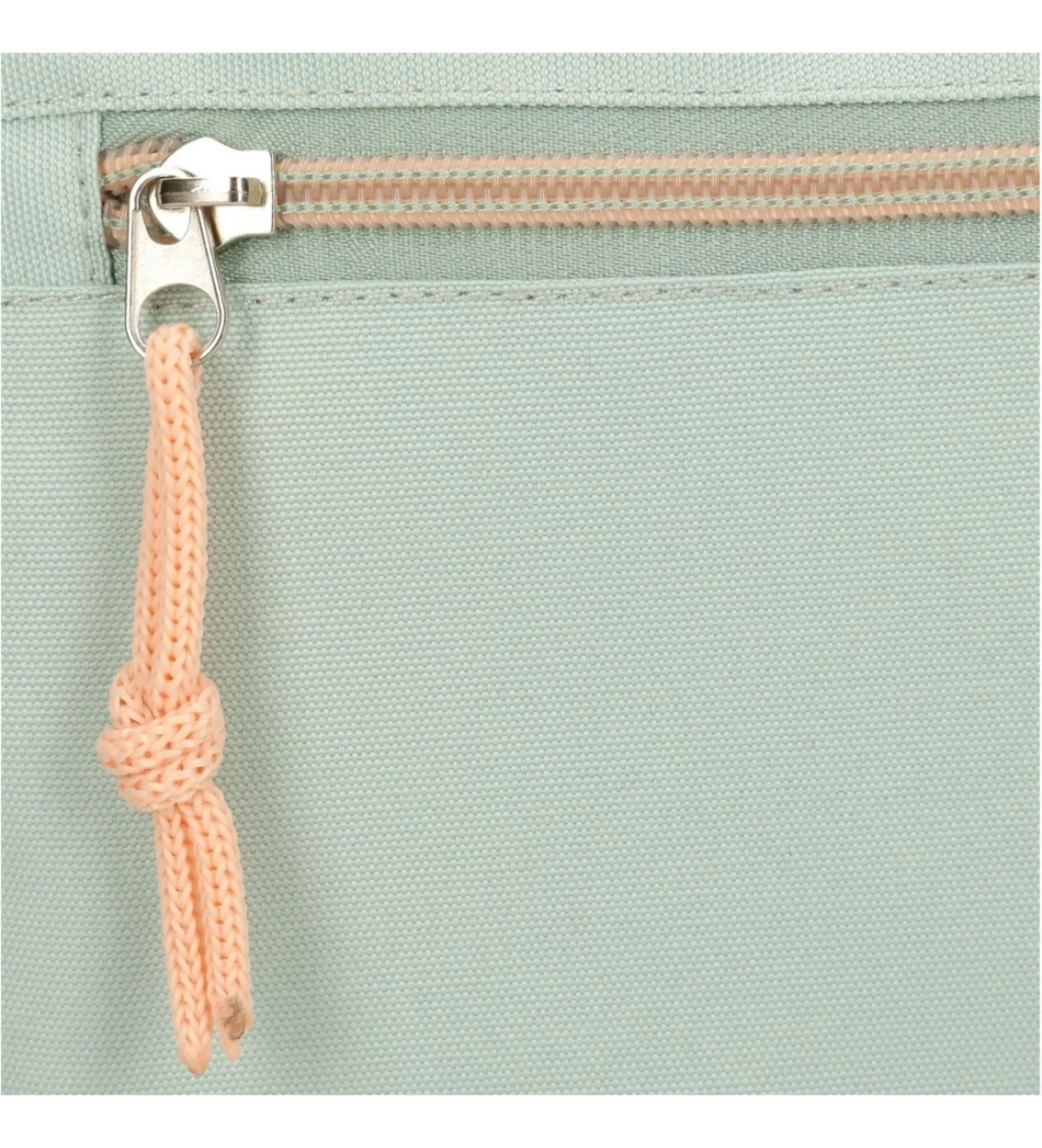 Mochila escolar Grogu con porta tablet verde
