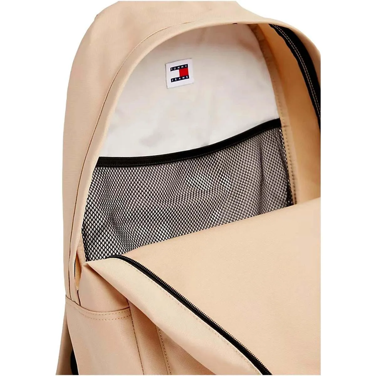 MOCHILA ESSENTIAL CON LOGO  AM0AM11964