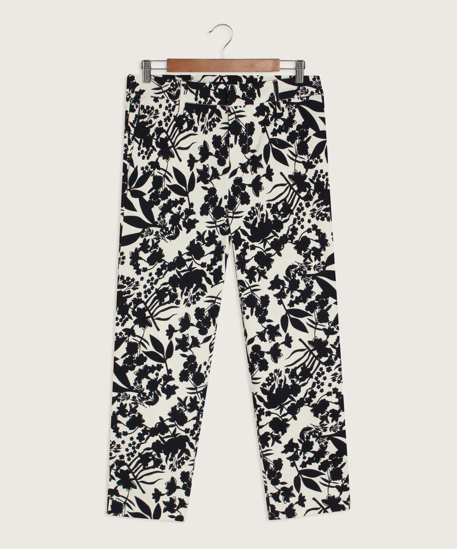 PANTAL&OACUTE;N CAPRI CON BOLSILLOS LATERALES