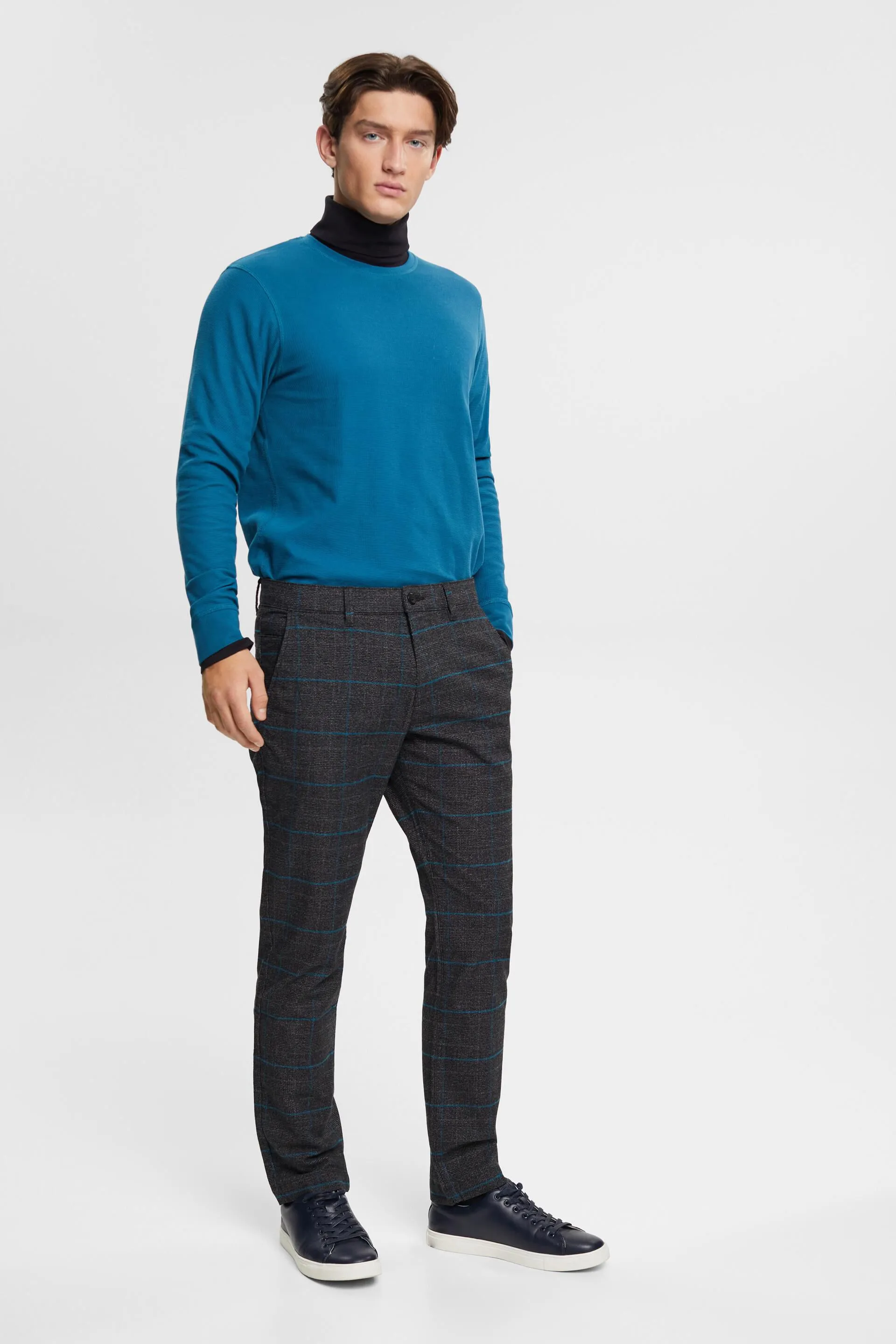 Pantalón de corte ajustado a cuadros