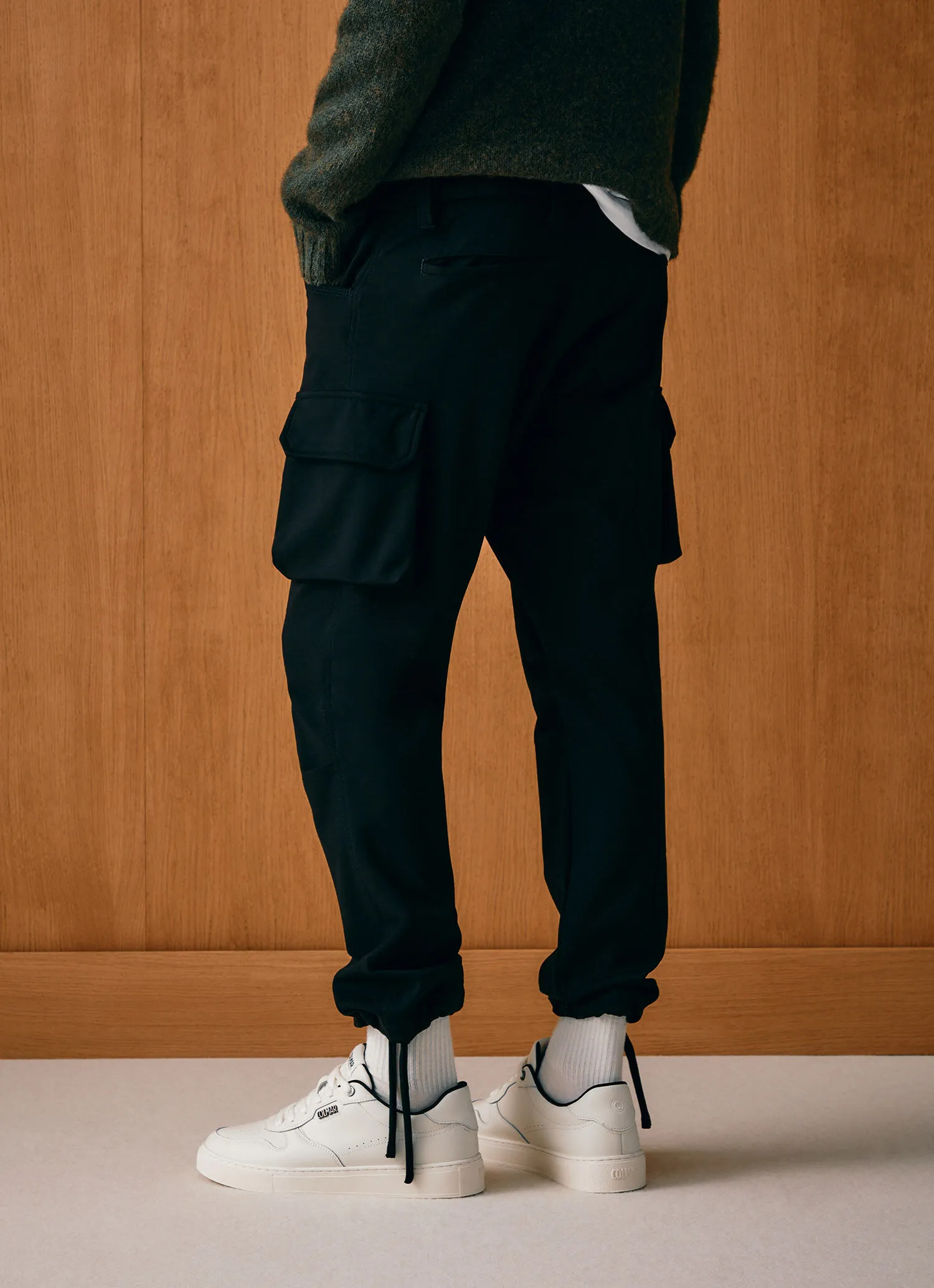 Pantalón de interlock con bolsillos grandes