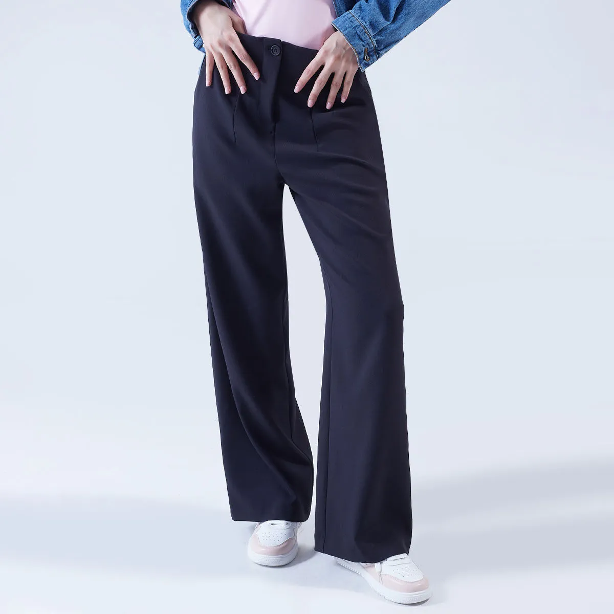 Pantalón Fluido Con Bolsillos
