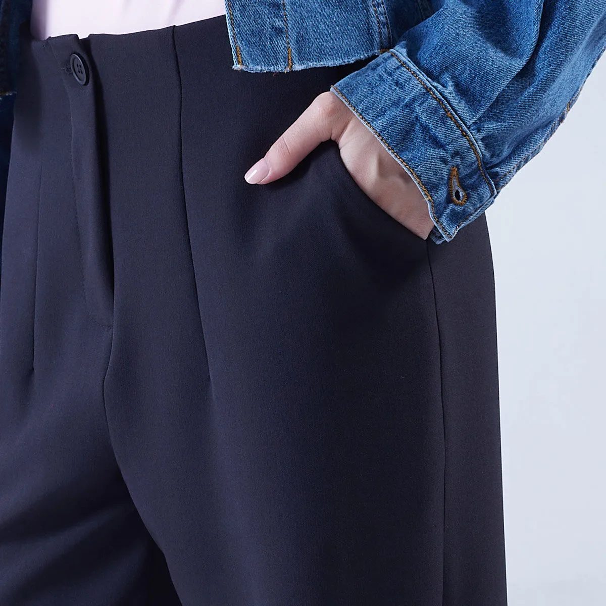 Pantalón Fluido Con Bolsillos