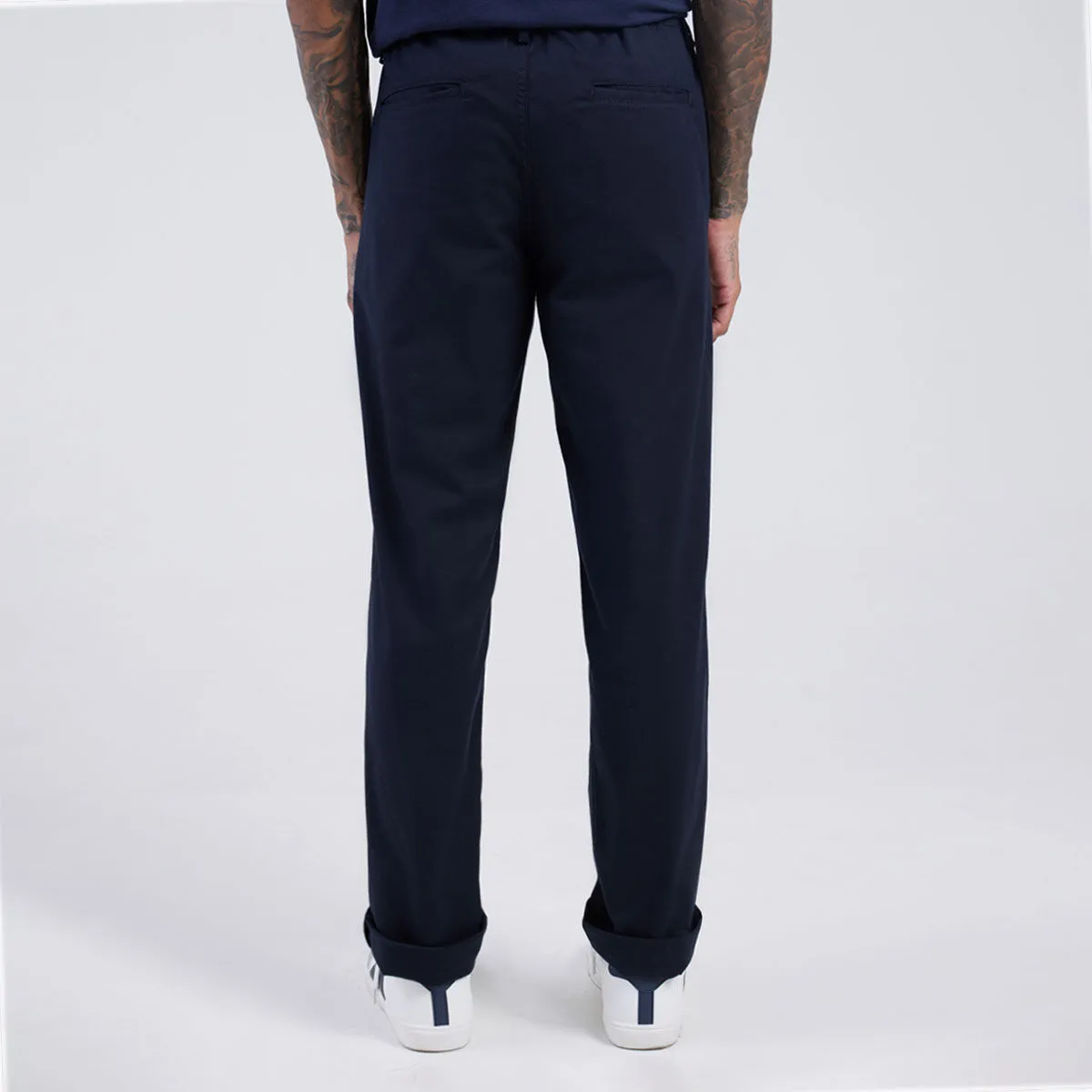 Pantalon Tipo Chino Con Bolsillos