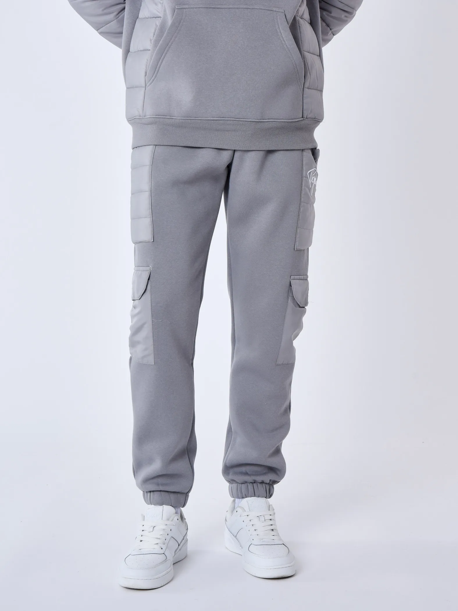 Pantalón de chándal con canesú bimateria