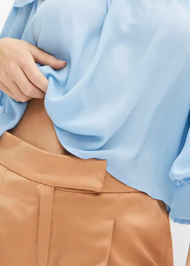 Pantalón de pinzas café con hielo