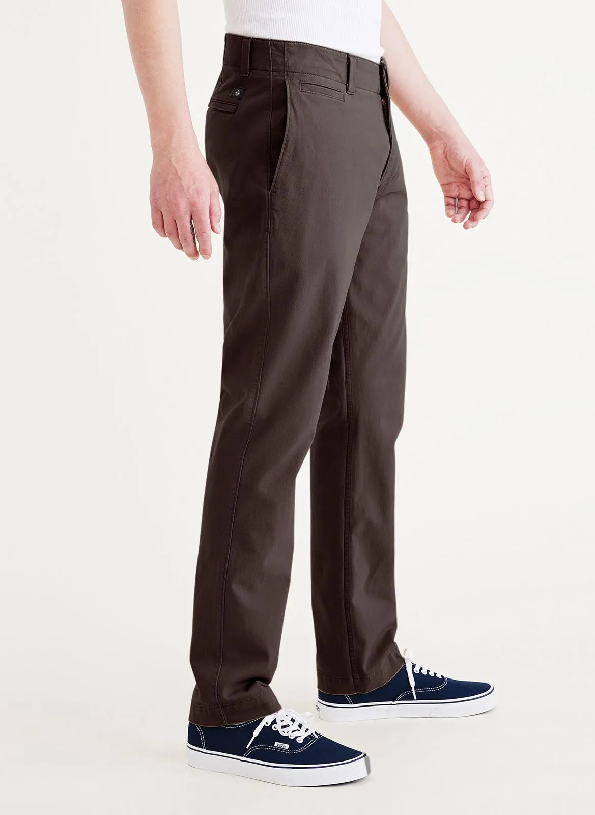 Pantalón de pinzas slim en marron