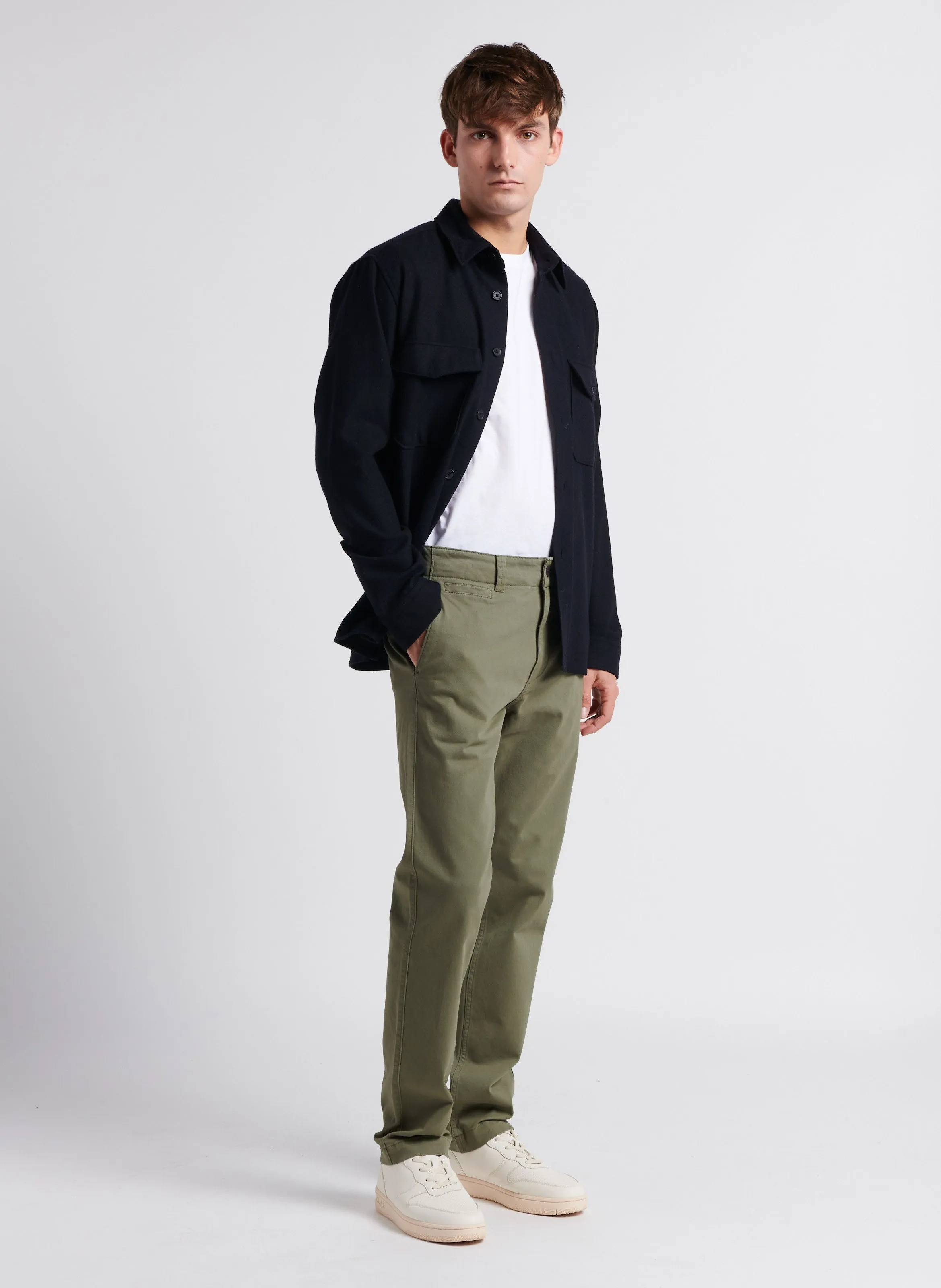 Pantalón slim de mezcla de algodón en caqui