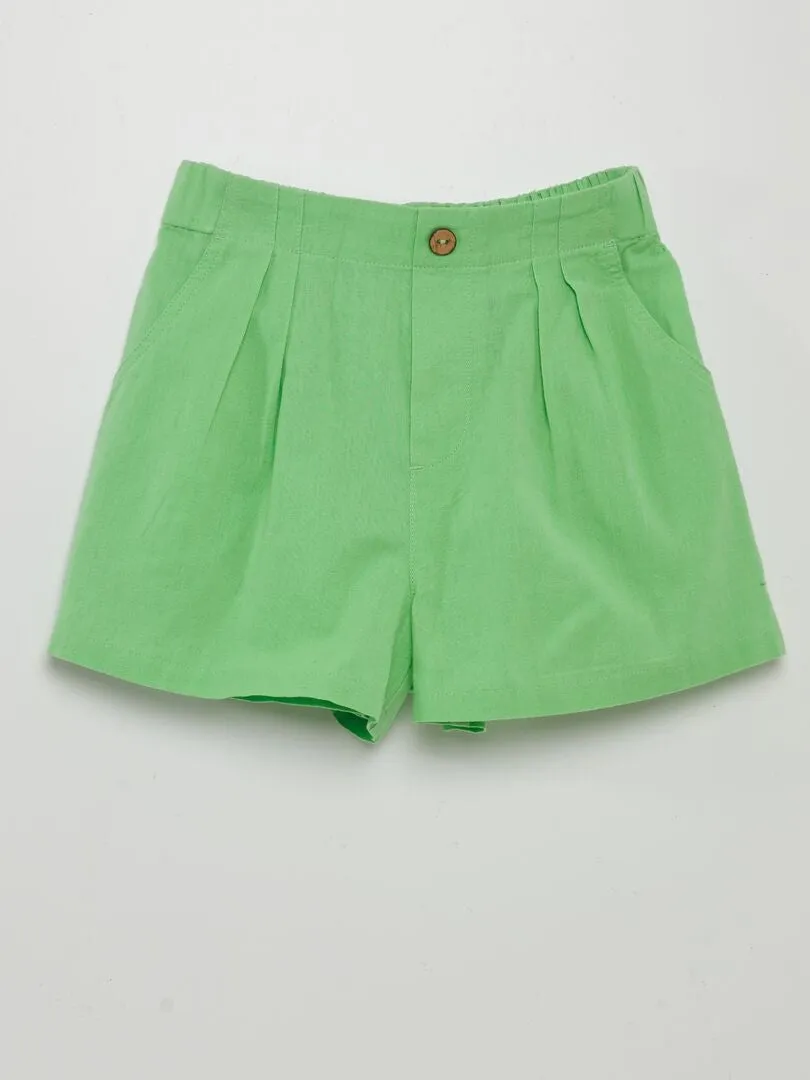 SHORT LISO DE ALGODóN Y LINO  VERDE