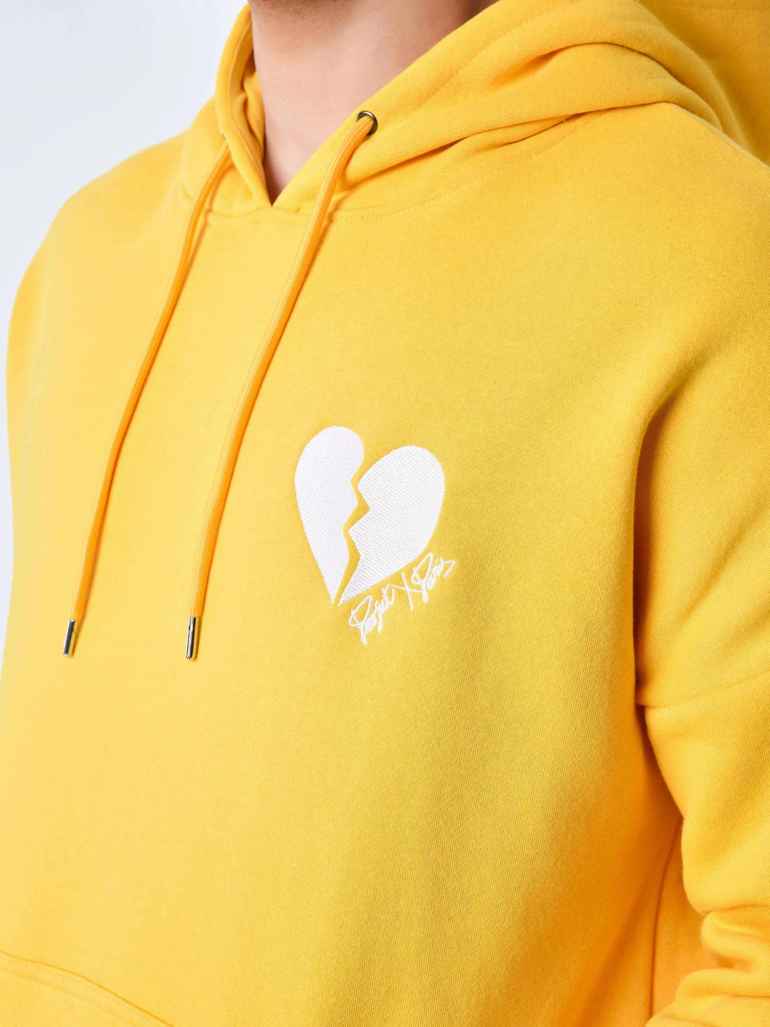 Sudadera con capucha Broken Hearted