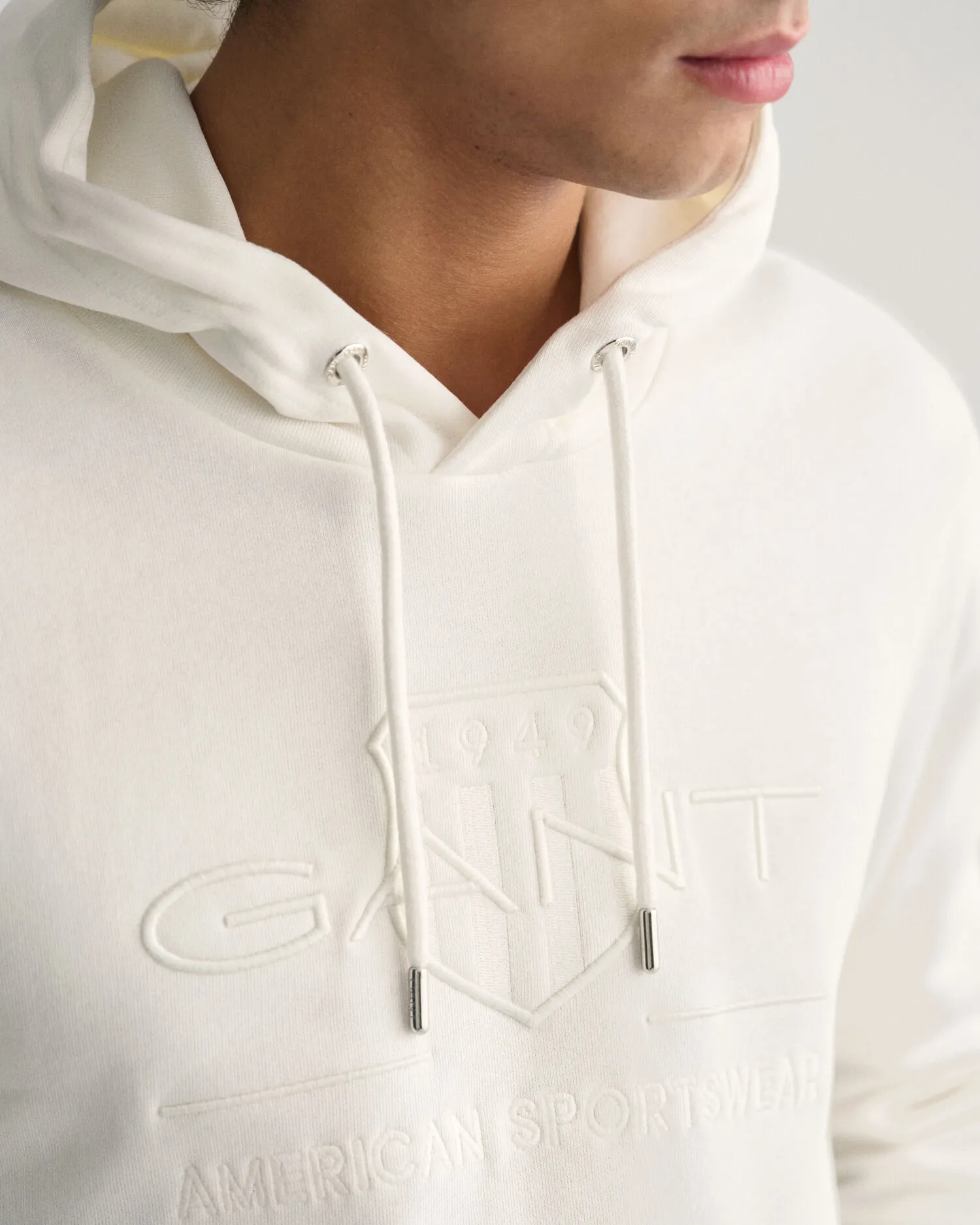 Sudadera con capucha Tonal Archive Shield