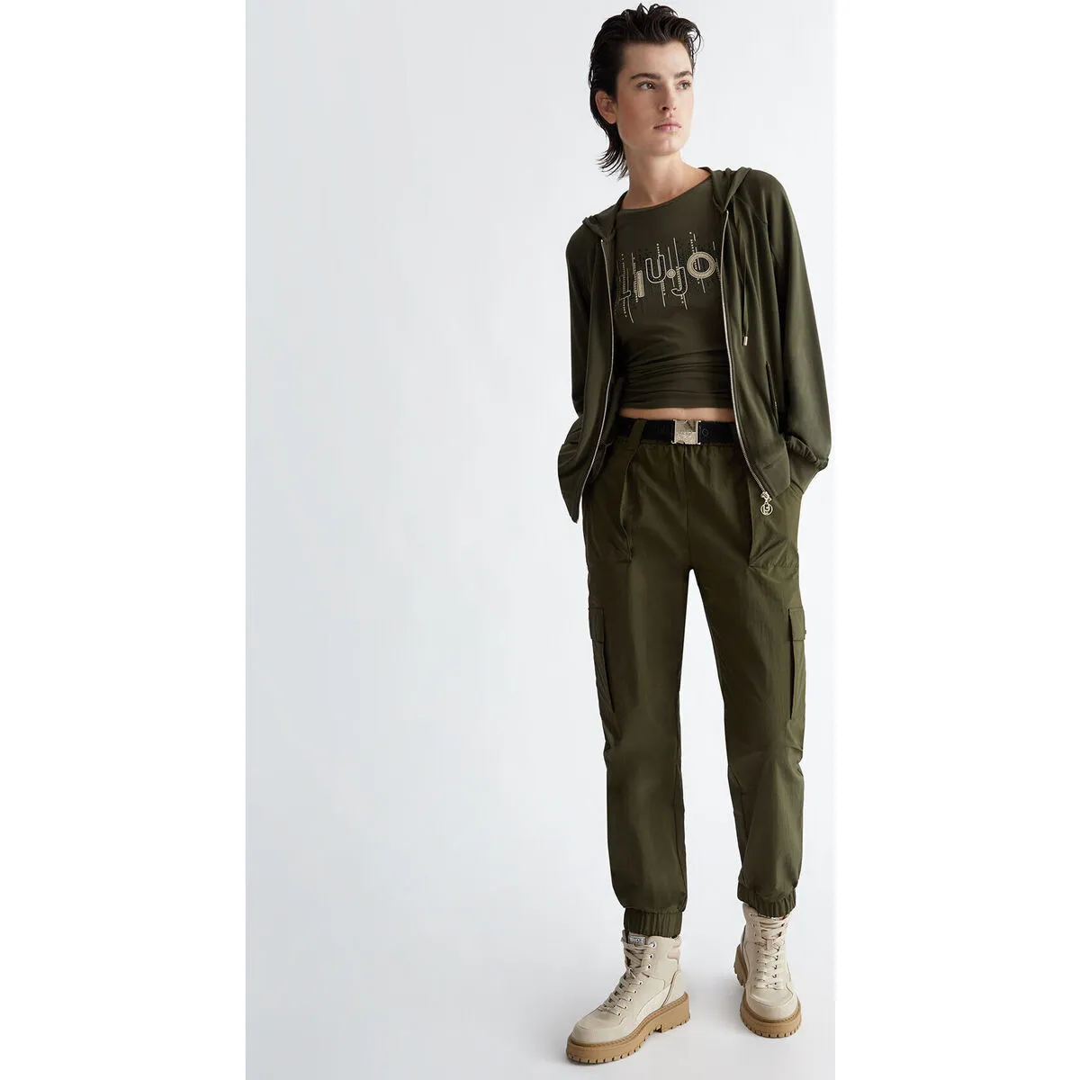 Sudadera con capucha y cremallera