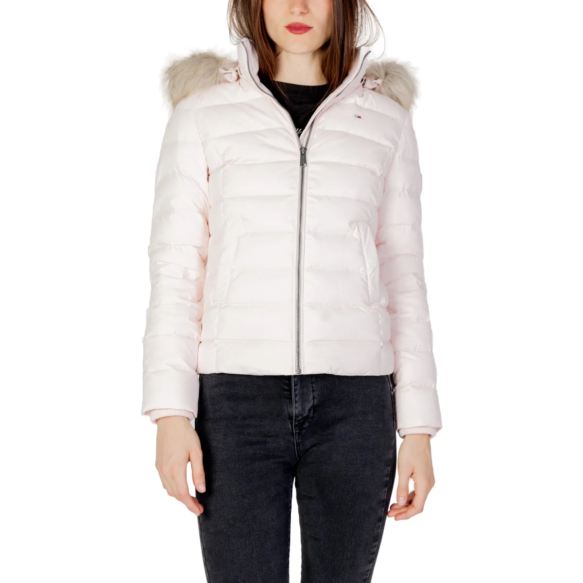 TJW BASIC CON CAPUCHA DOW DW0DW08588