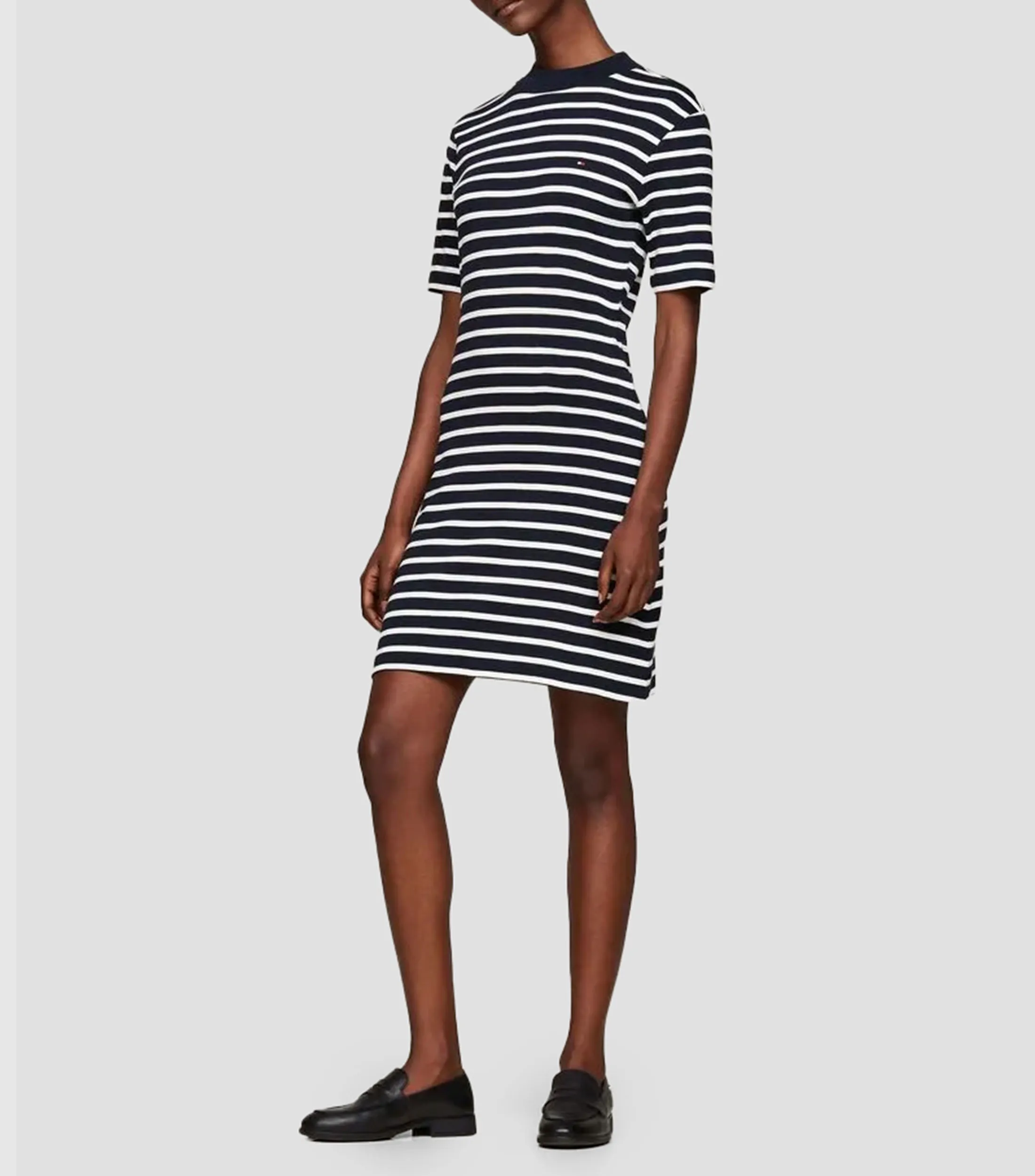 Tommy Hilfiger Vestido midi con rayas de manga corta Mujer