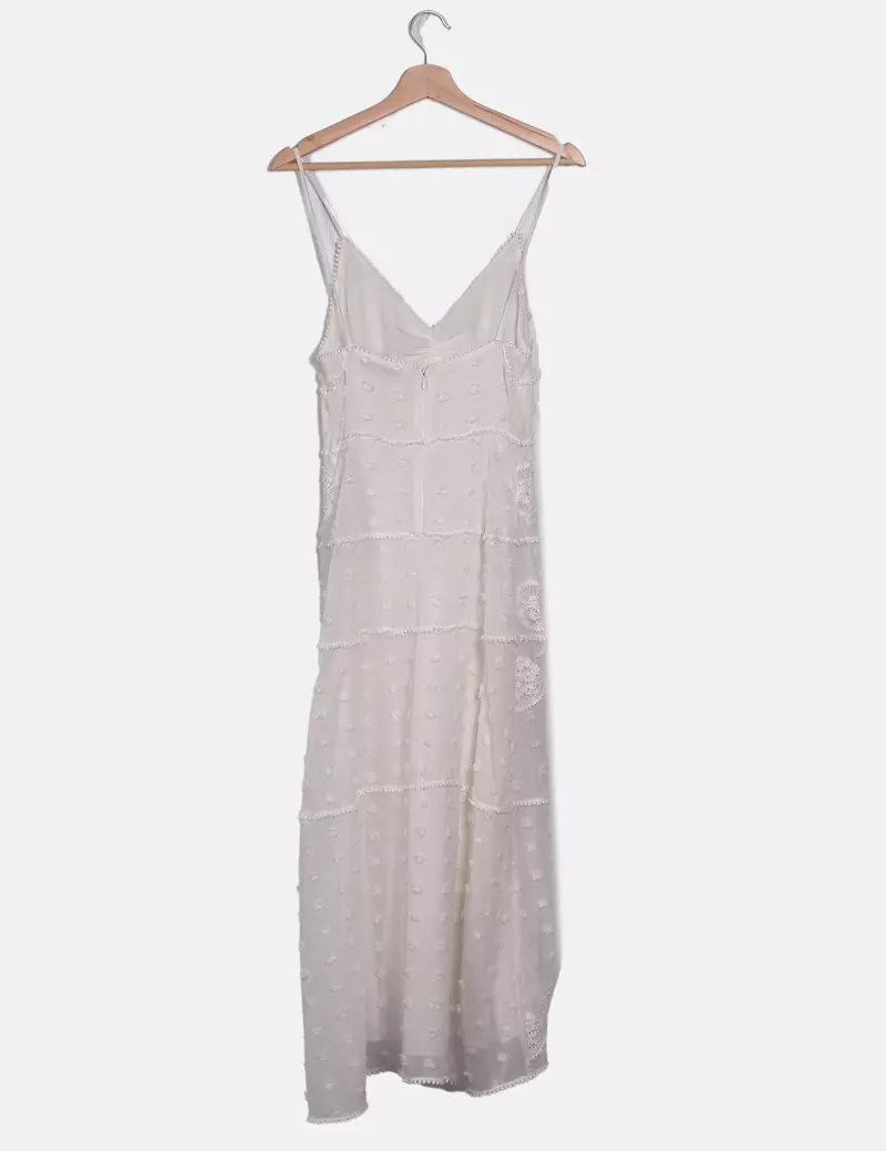 Uterqüe Vestido maxi blanco con bordados
