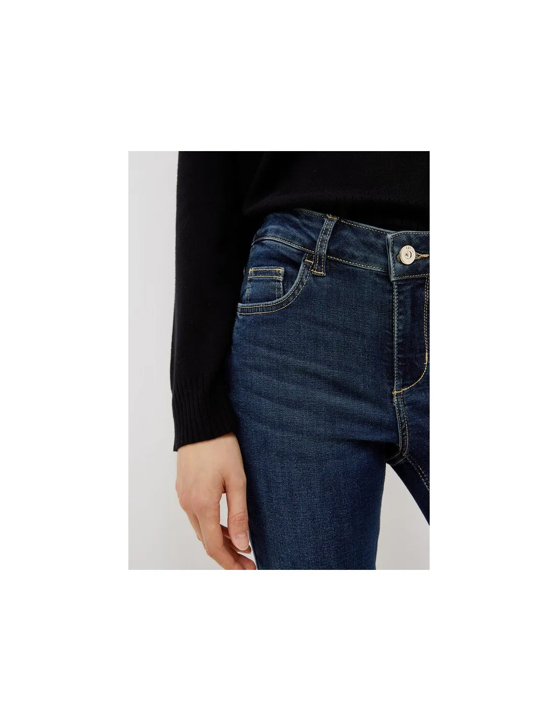 Vaquero Entallado Denim Azul