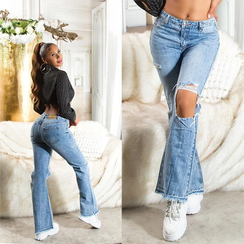 Vaqueros bootcut cintura alta y recortes