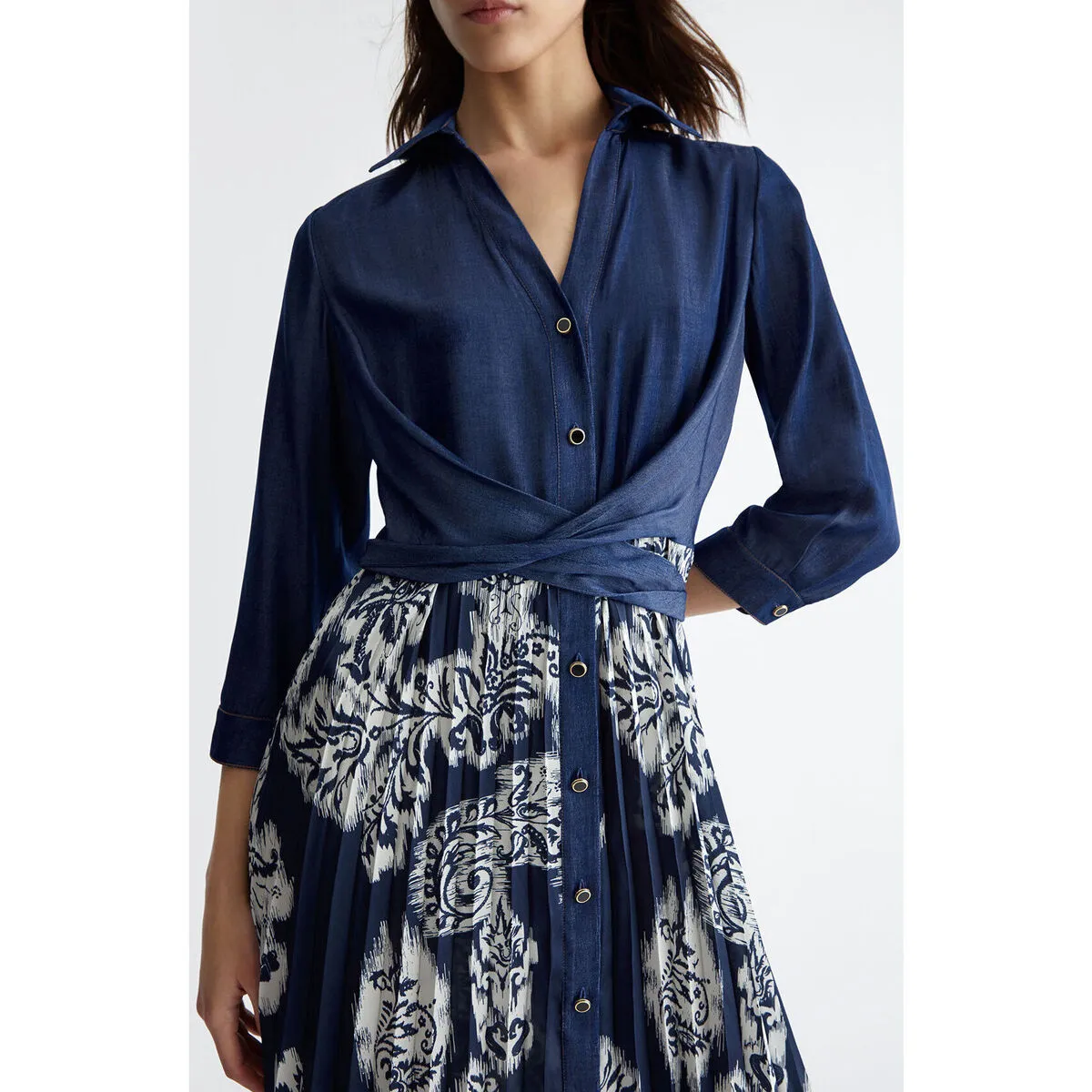 Vestido camisero vaquero con raso