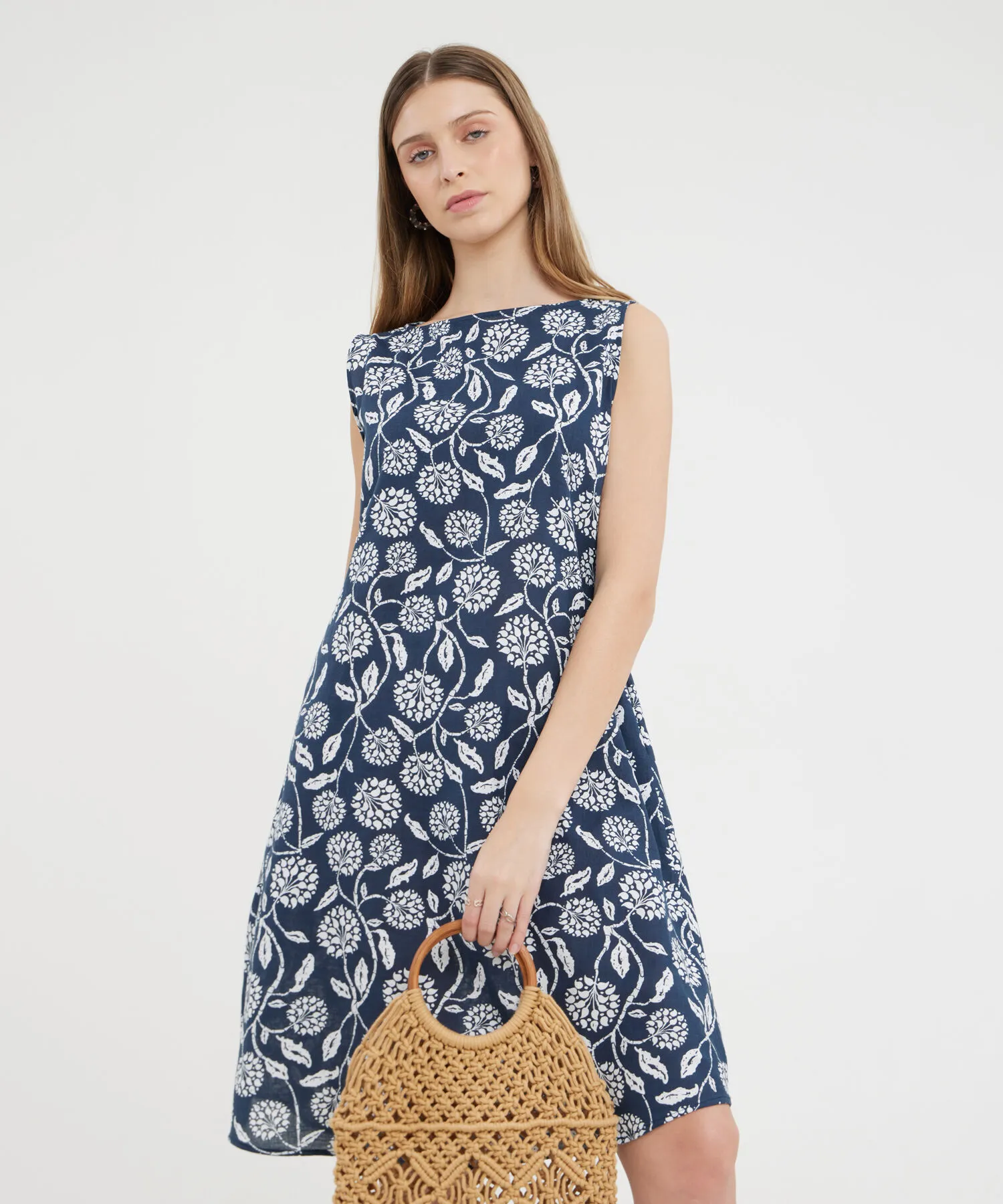 VESTIDO ESTAMPADO MANGA SISA CON BOLSILLOS LATERALES