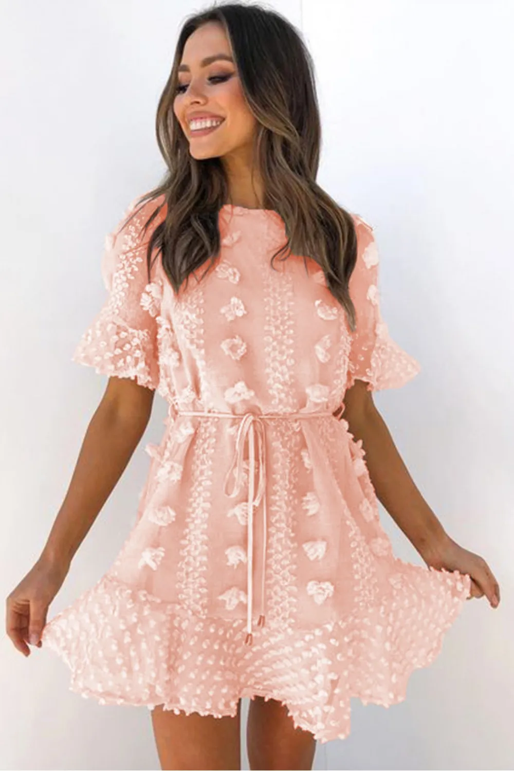 Vestido mini rosa con cuello redondo