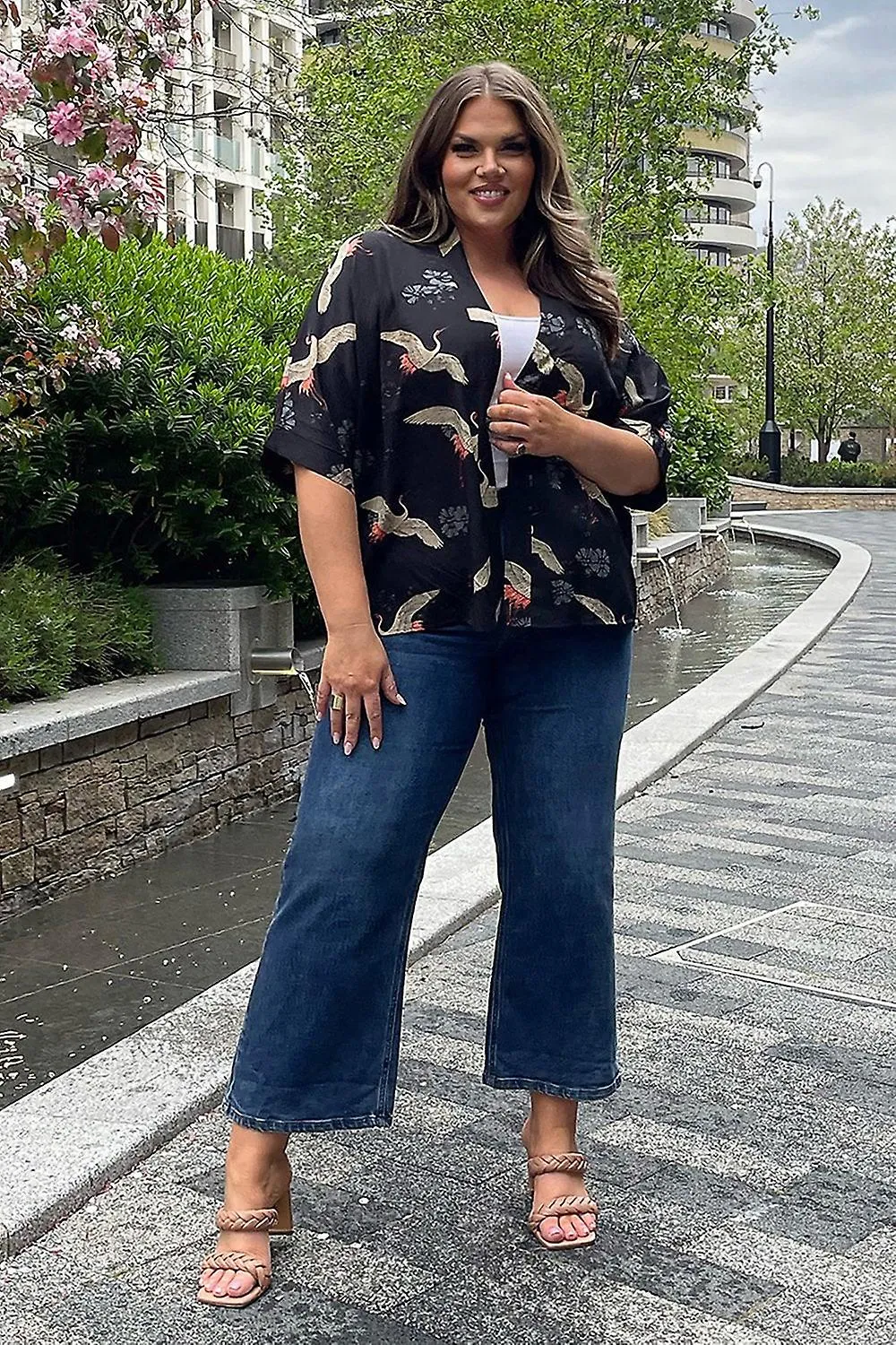 Women's Yumi Curve Black Crane Print Kimono